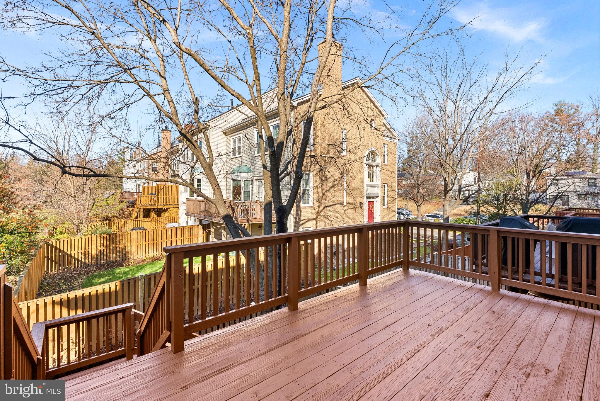 WOODSIDE - Residential Lease