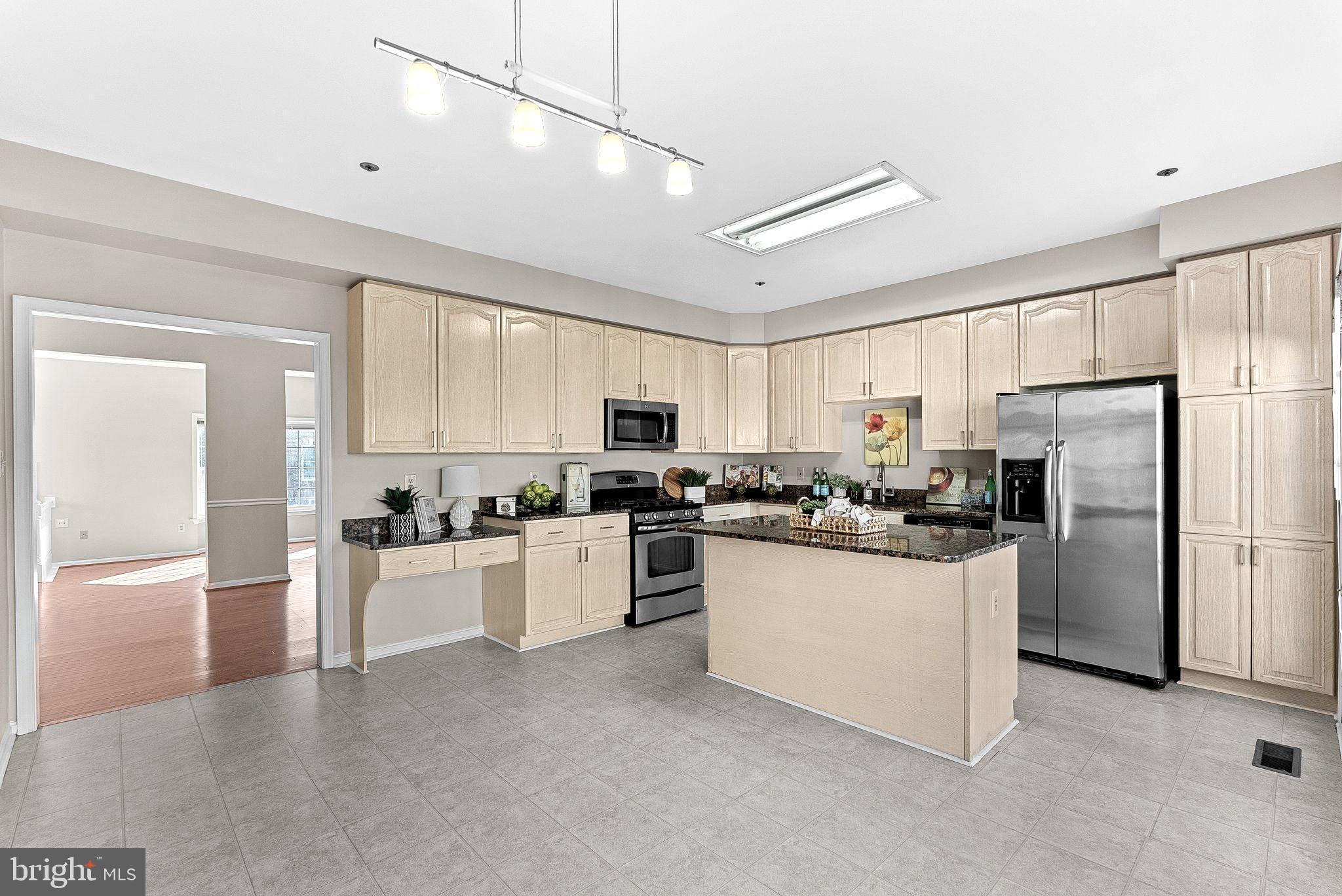 WOODSIDE - Residential Lease