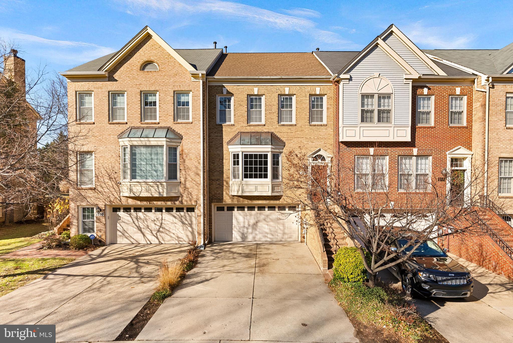 WOODSIDE - Residential Lease