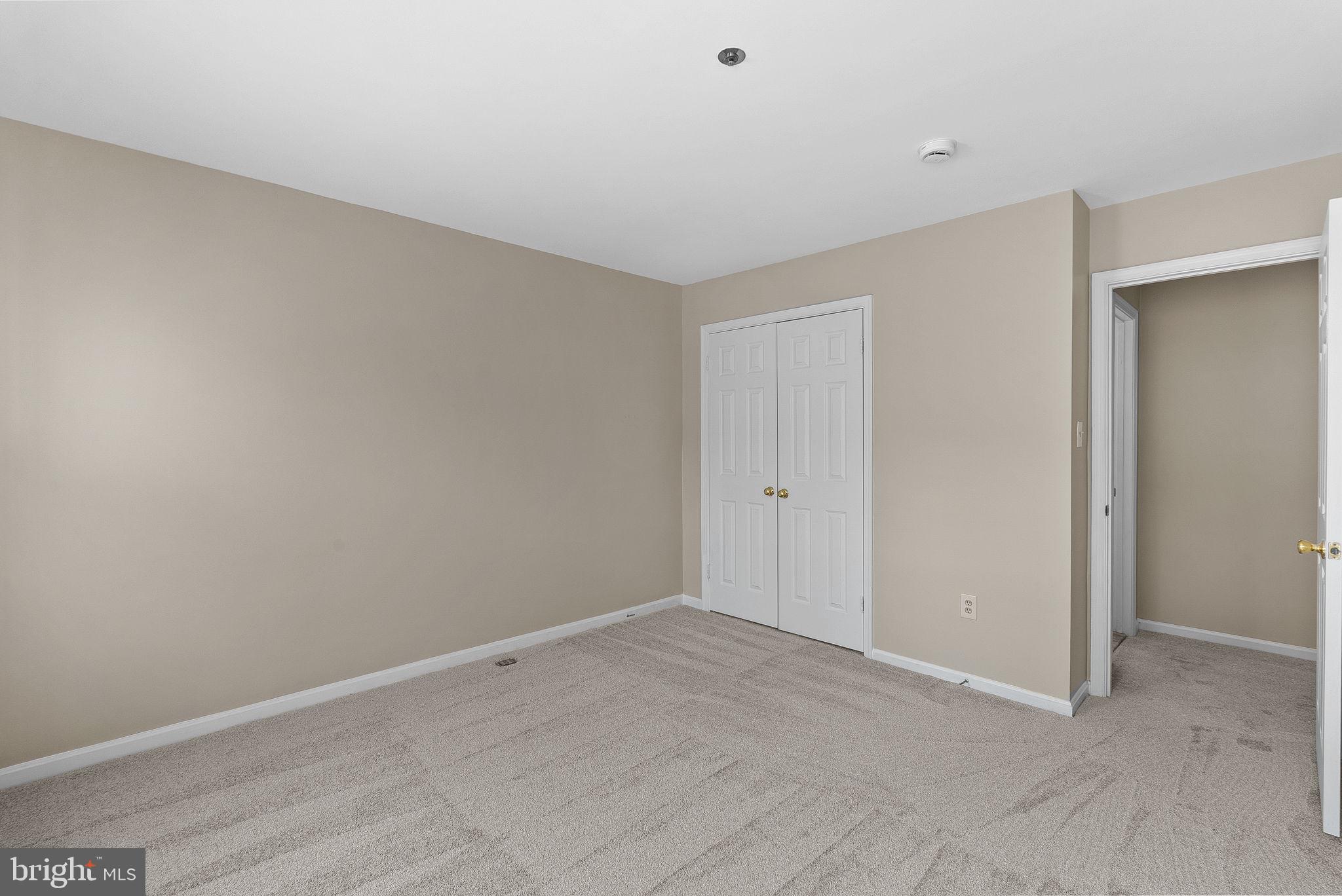 WOODSIDE - Residential Lease