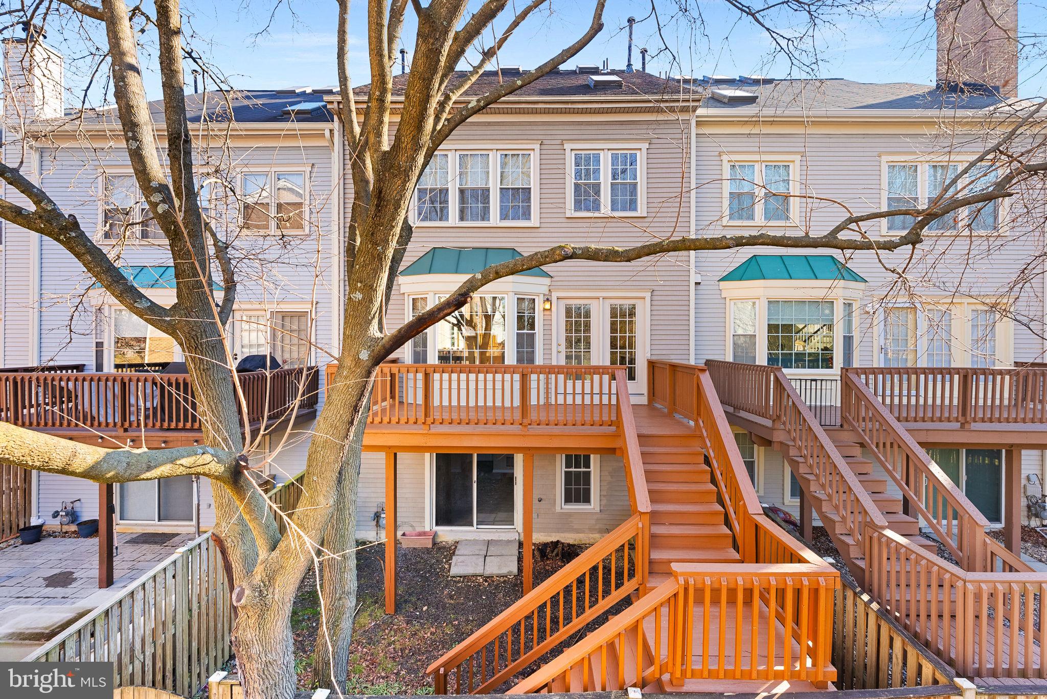 WOODSIDE - Residential Lease