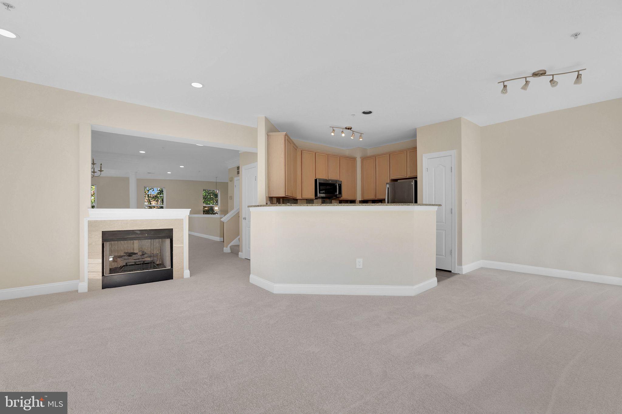 KENTLANDS - Residential Lease