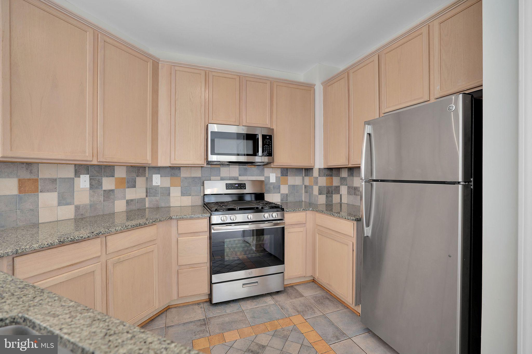 KENTLANDS - Residential Lease