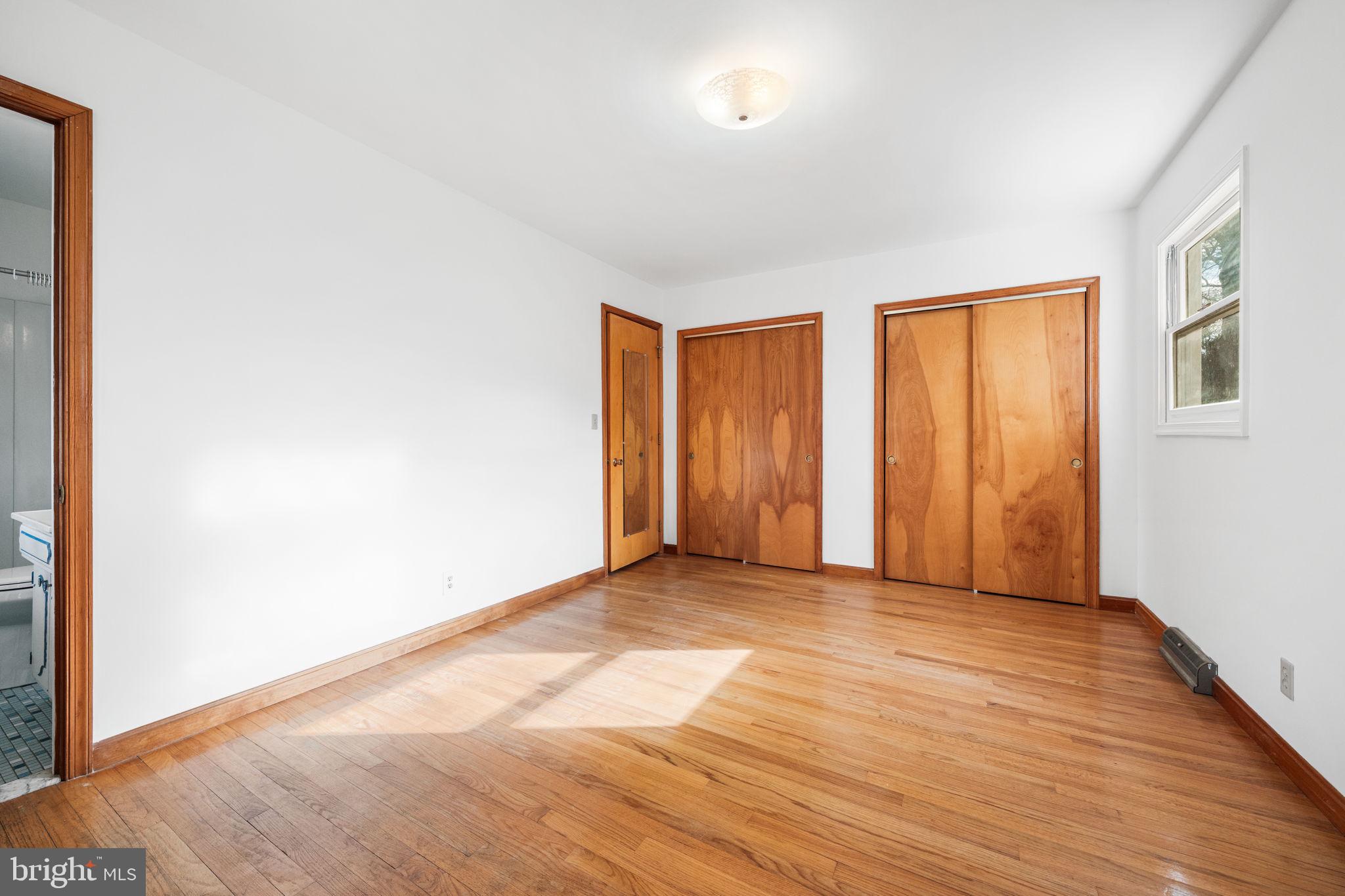 MONROVIA - Residential