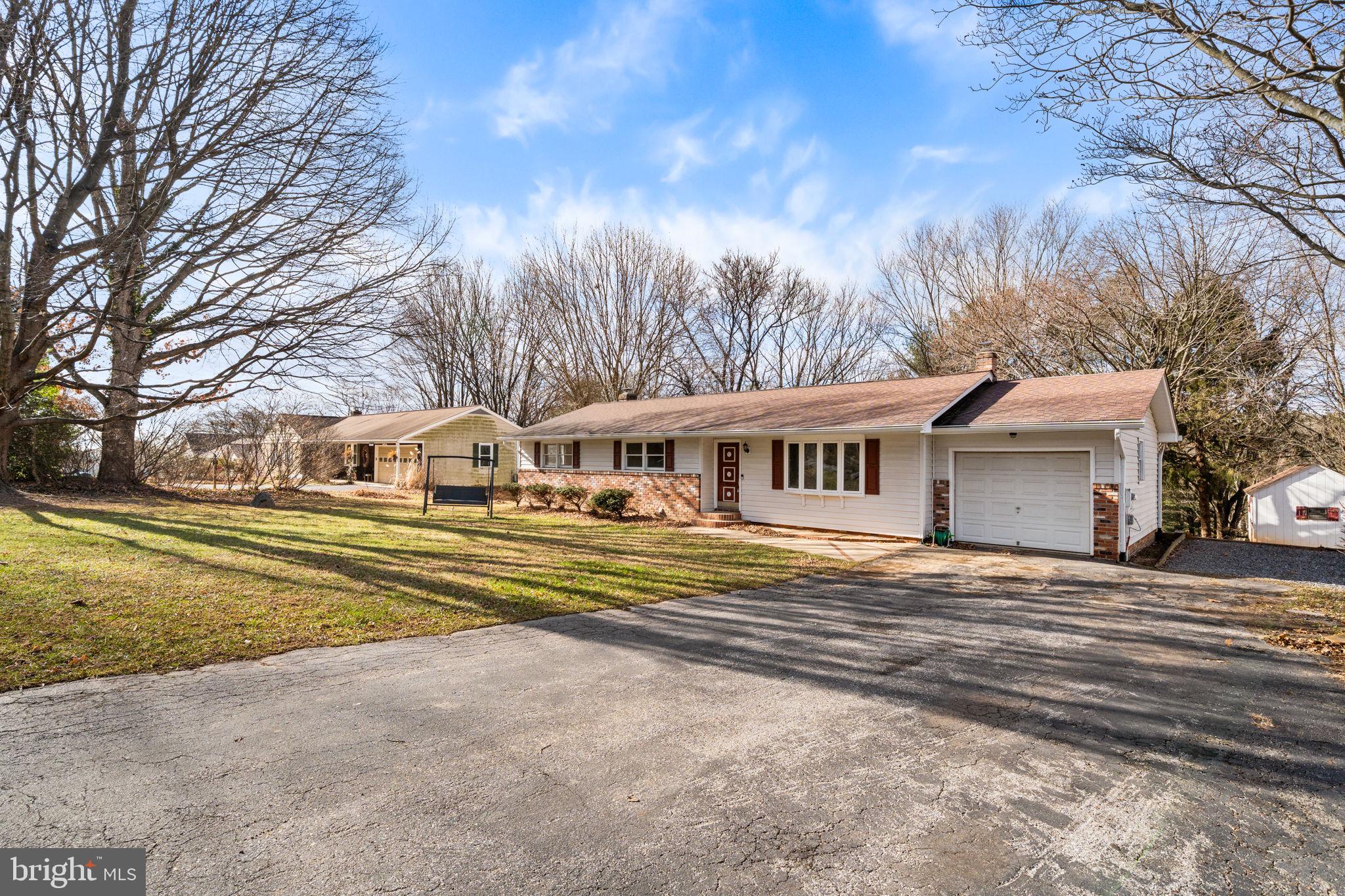 MONROVIA - Residential