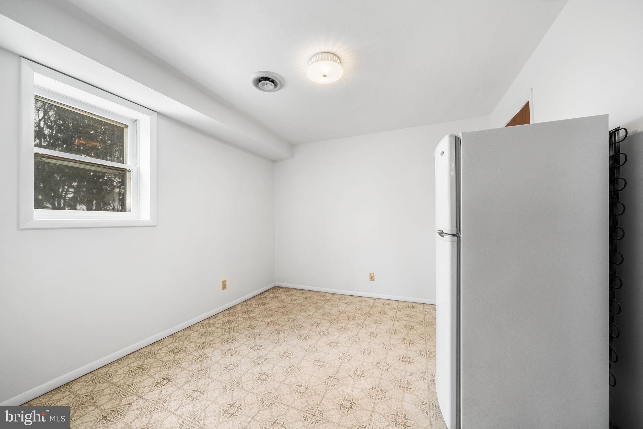 MONROVIA - Residential