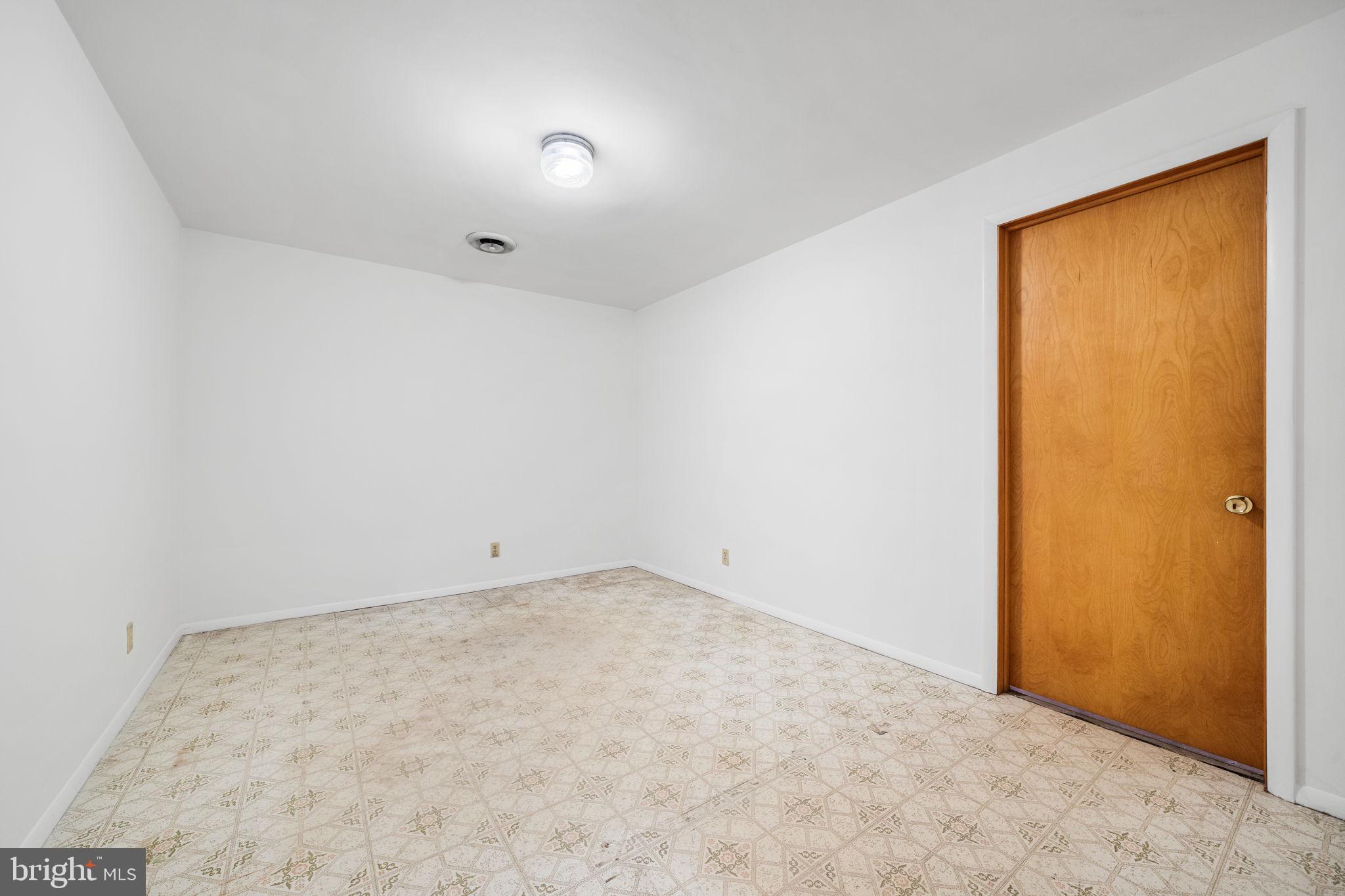 MONROVIA - Residential