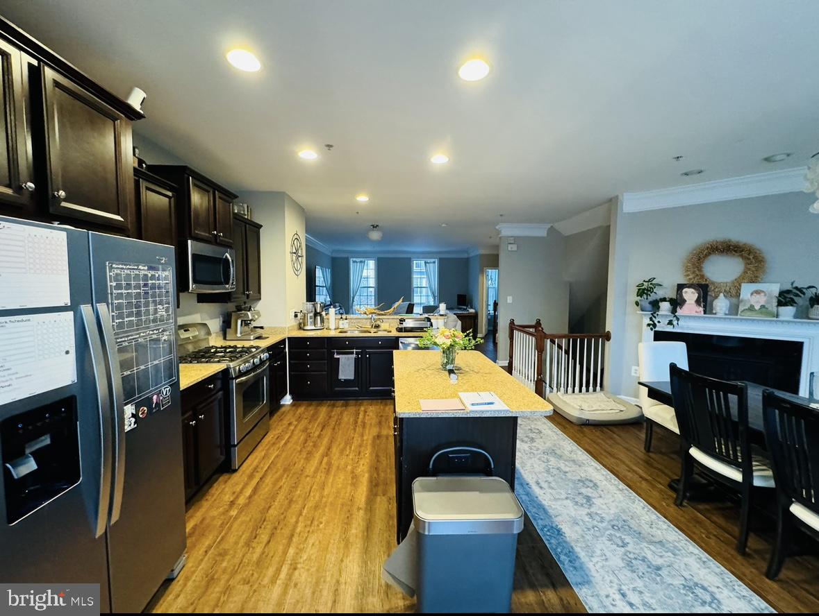 CANTERBURY VILLAGE - Residential Lease