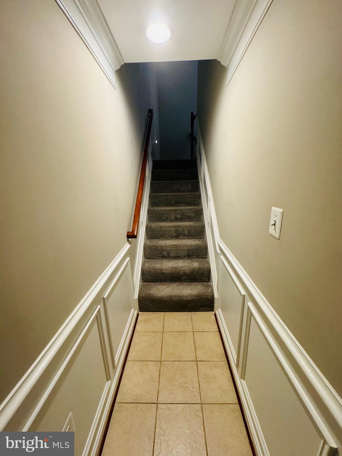 CANTERBURY VILLAGE - Residential Lease