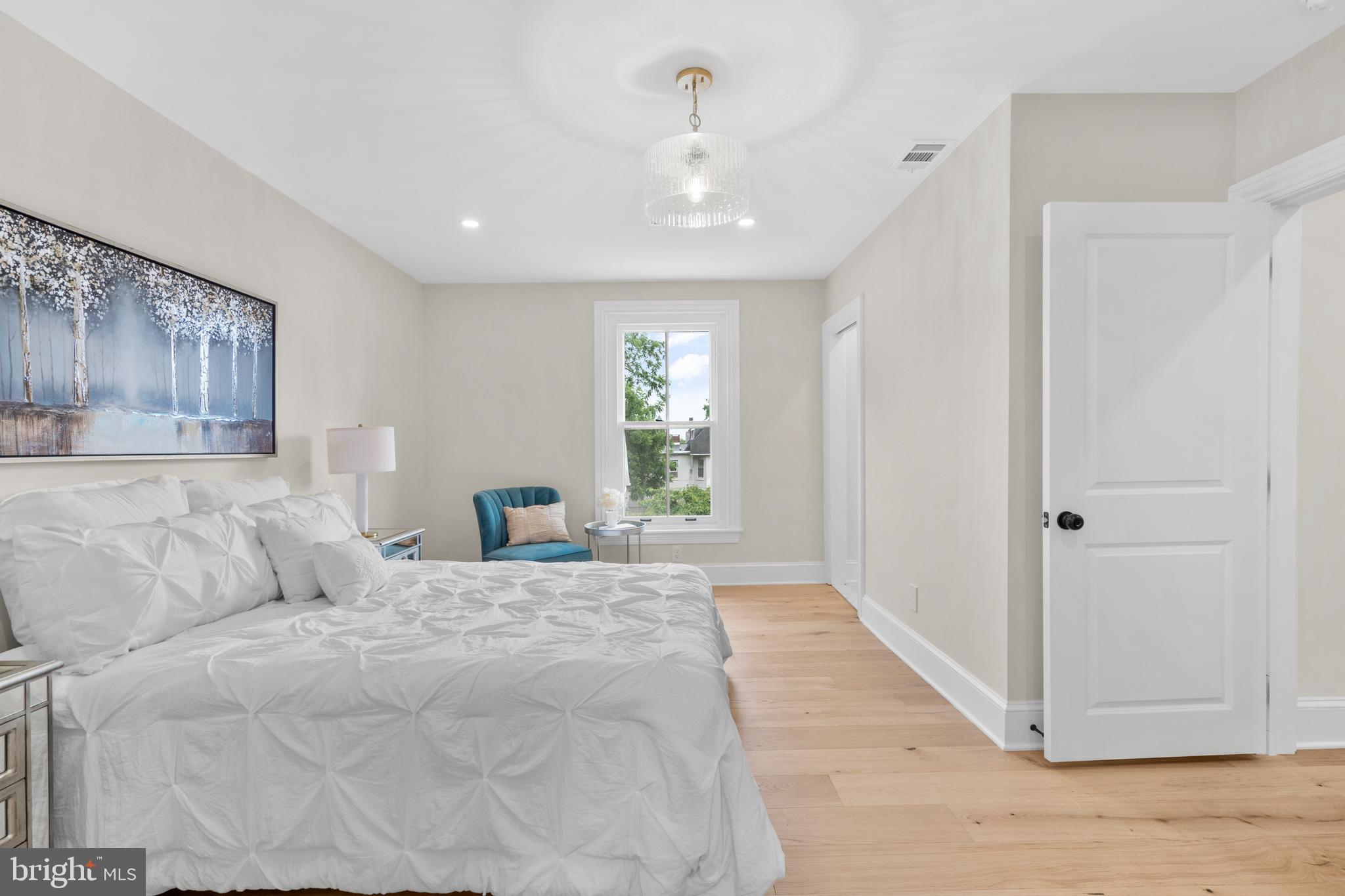 DOYLESTOWN BORO - Residential