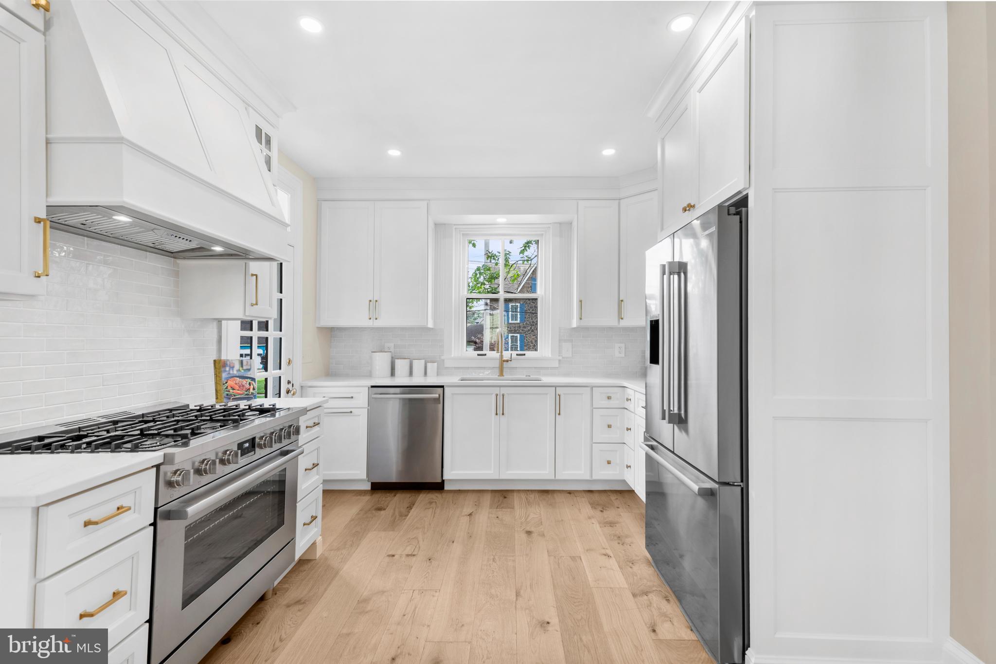 DOYLESTOWN BORO - Residential