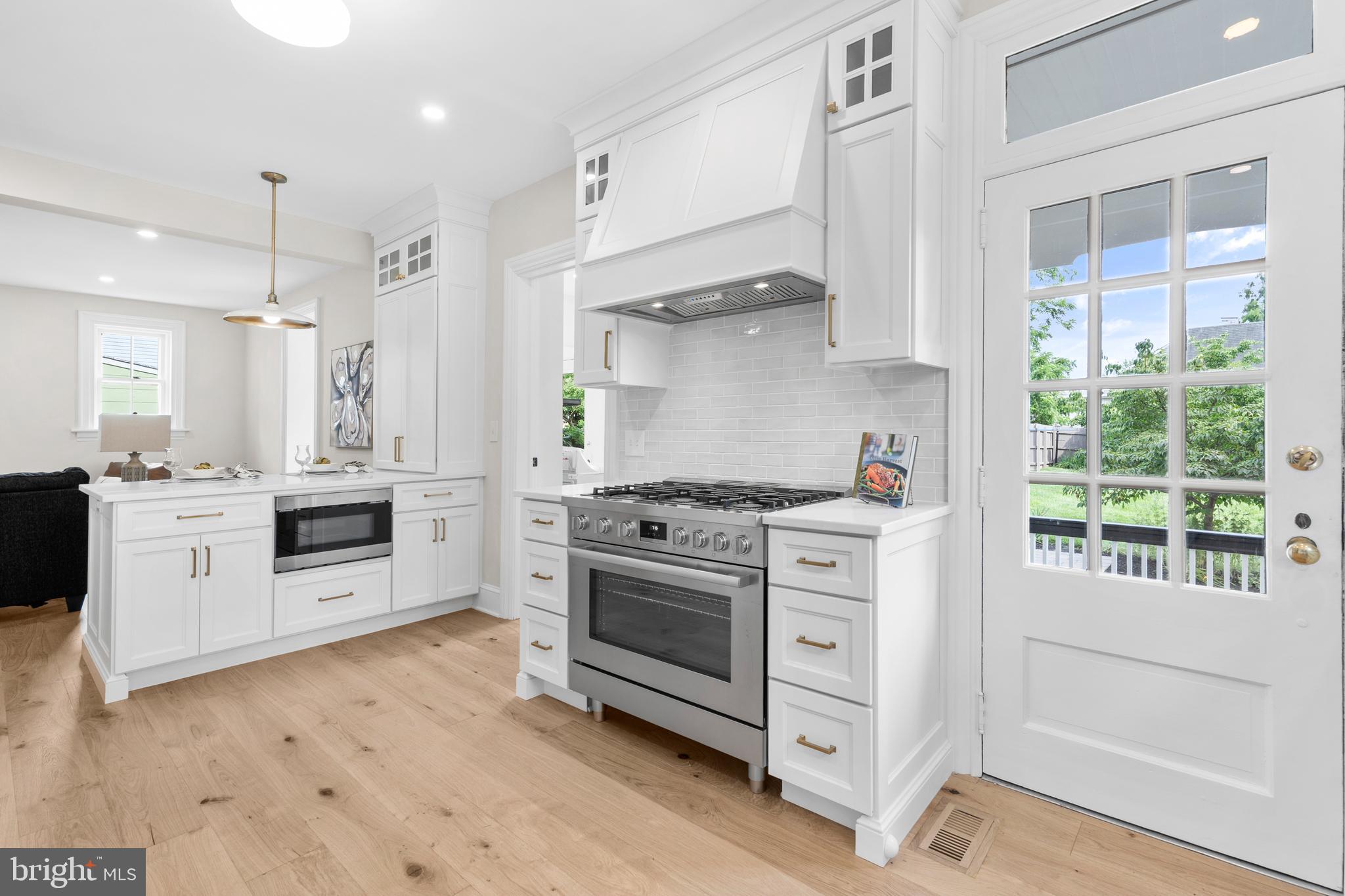 DOYLESTOWN BORO - Residential