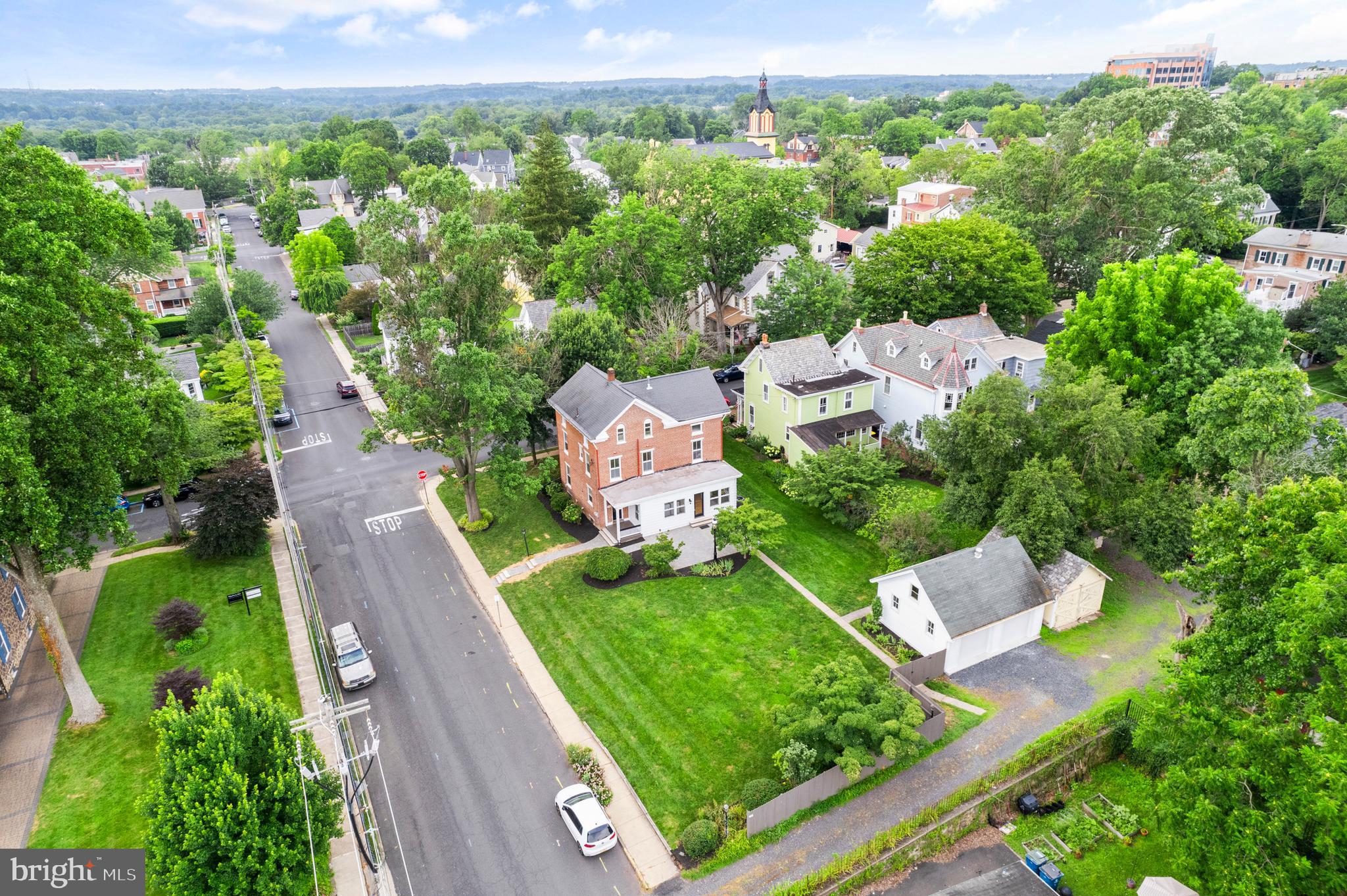 DOYLESTOWN BORO - Residential