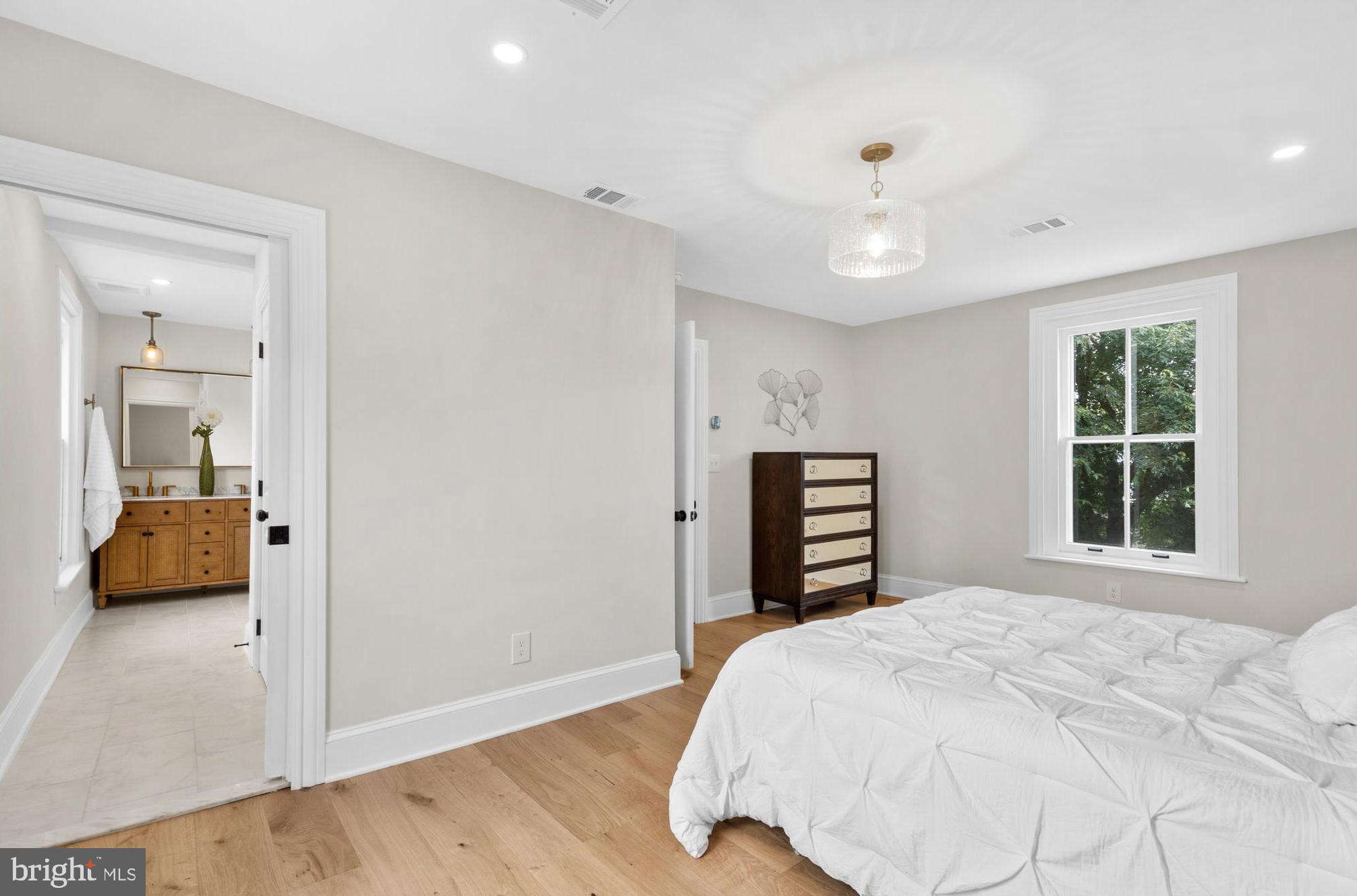 DOYLESTOWN BORO - Residential