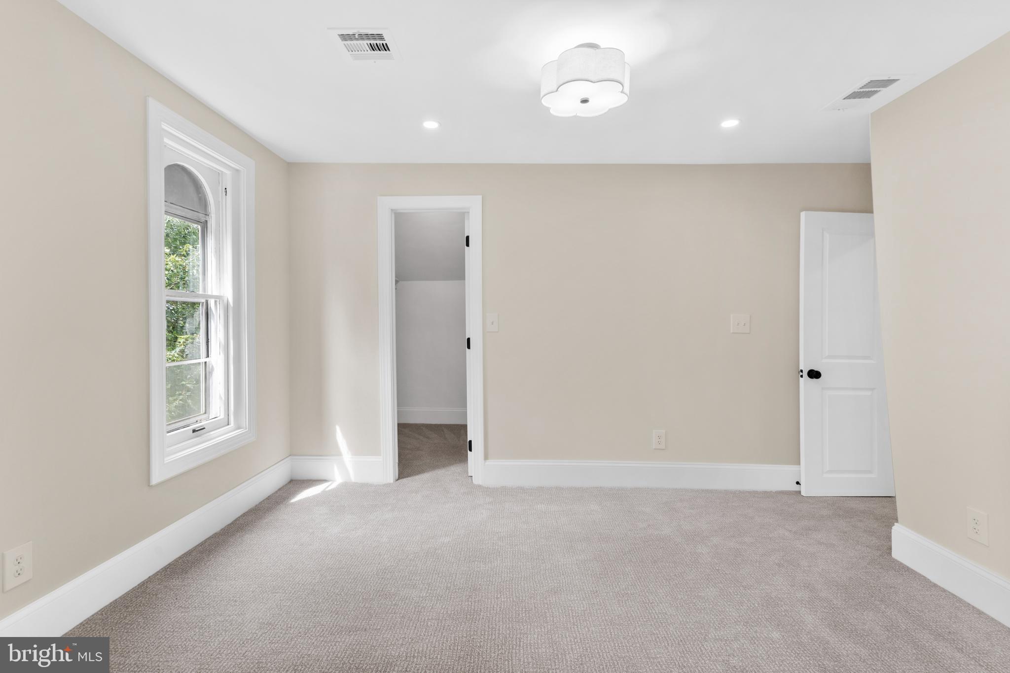 DOYLESTOWN BORO - Residential