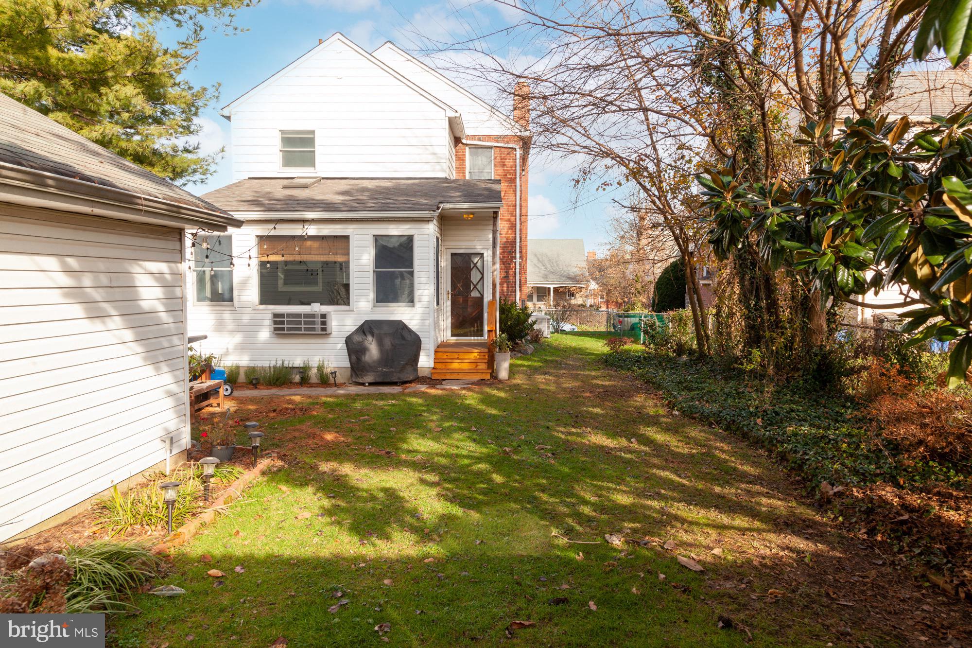 LAVENDER HILL - Residential