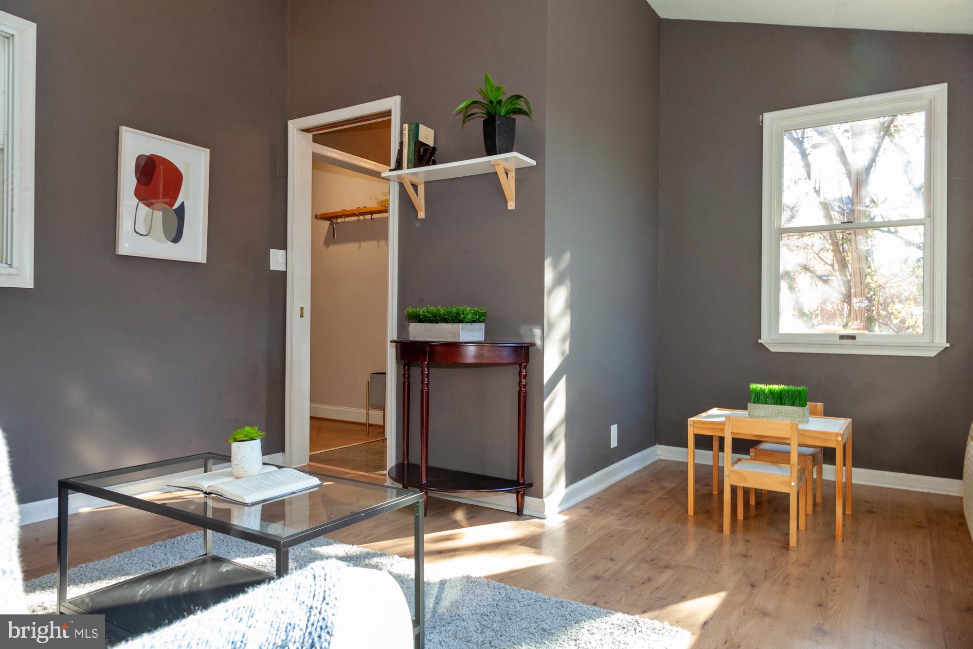 LAVENDER HILL - Residential