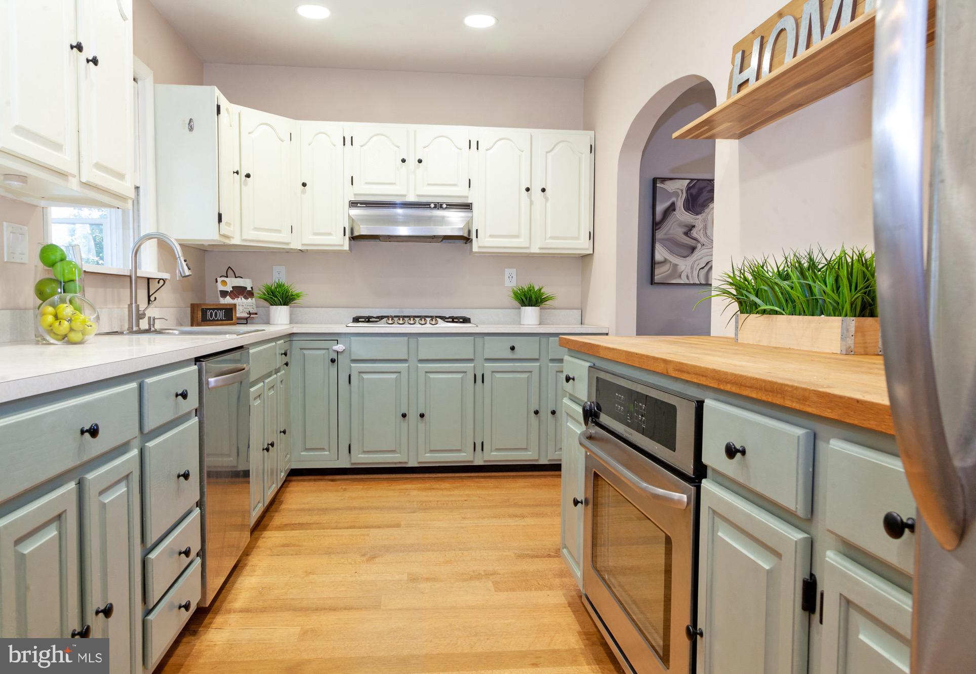 LAVENDER HILL - Residential