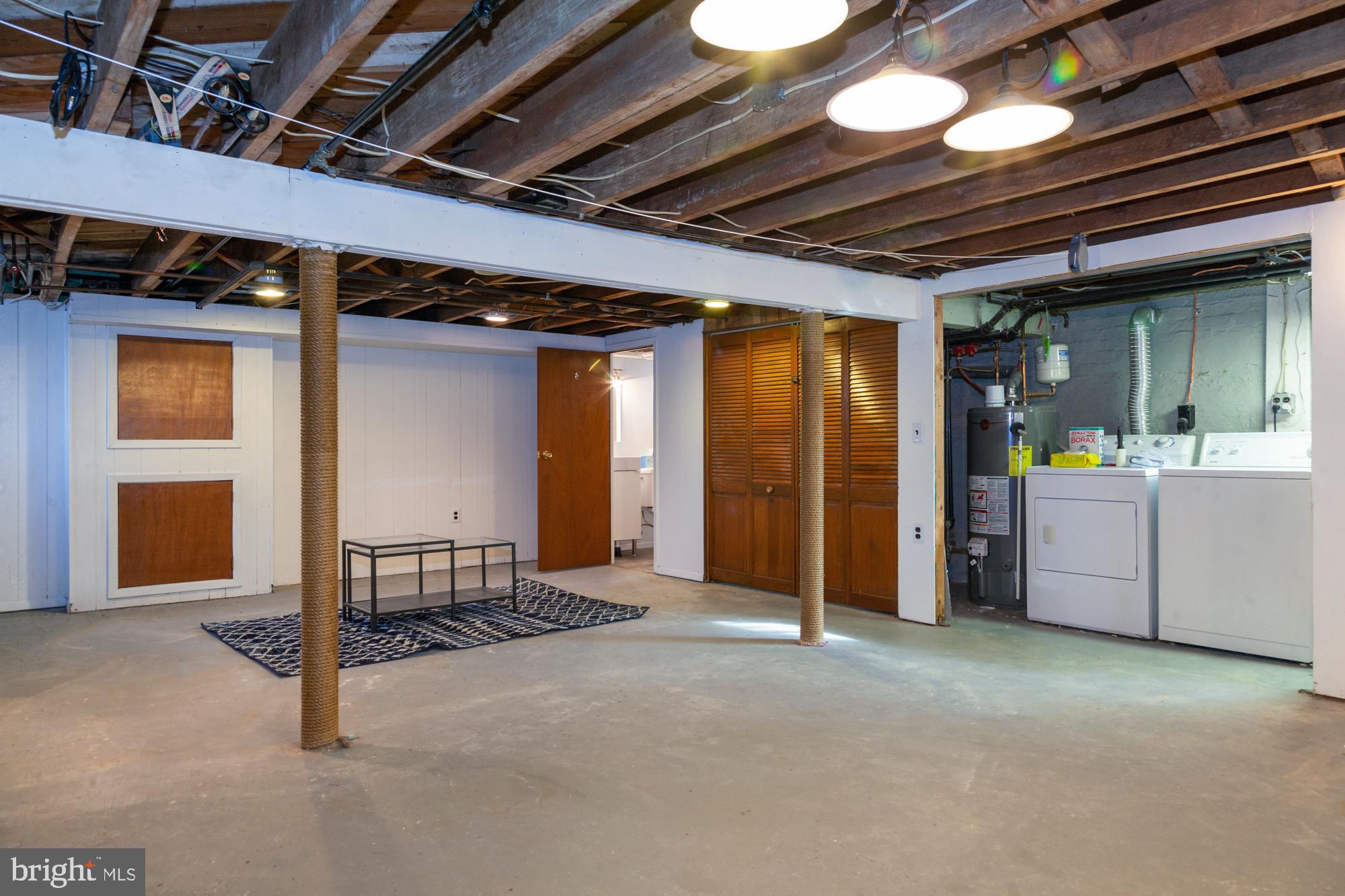 LAVENDER HILL - Residential