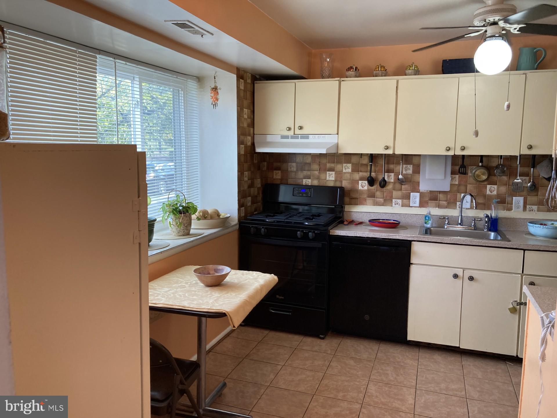 2310 SUN VALLEY CIRCLE 1-D