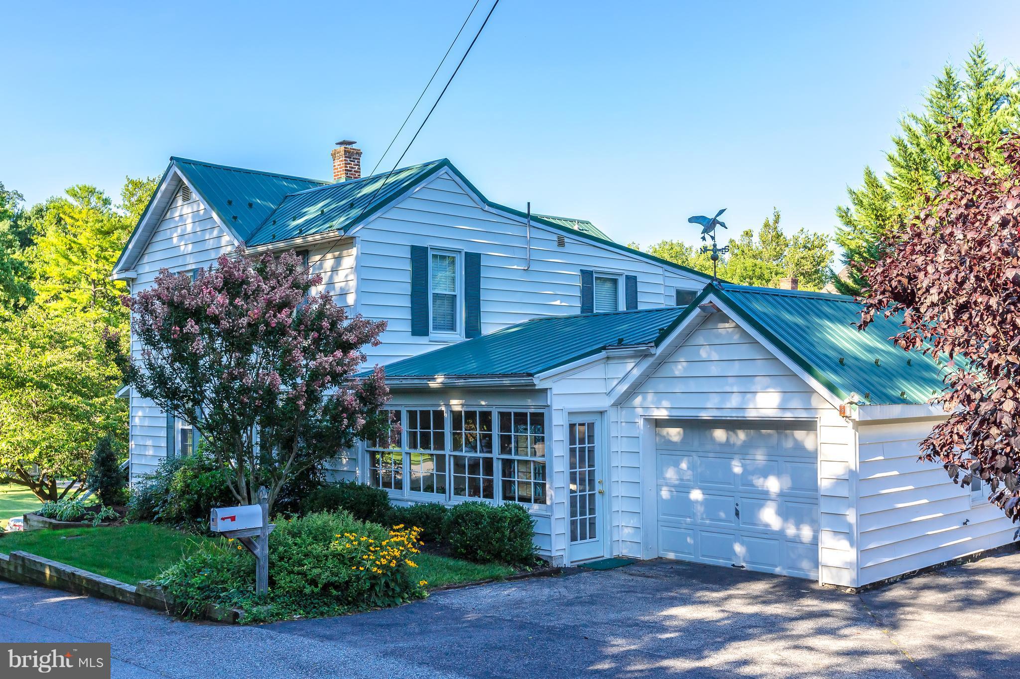 RUXTON - Residential