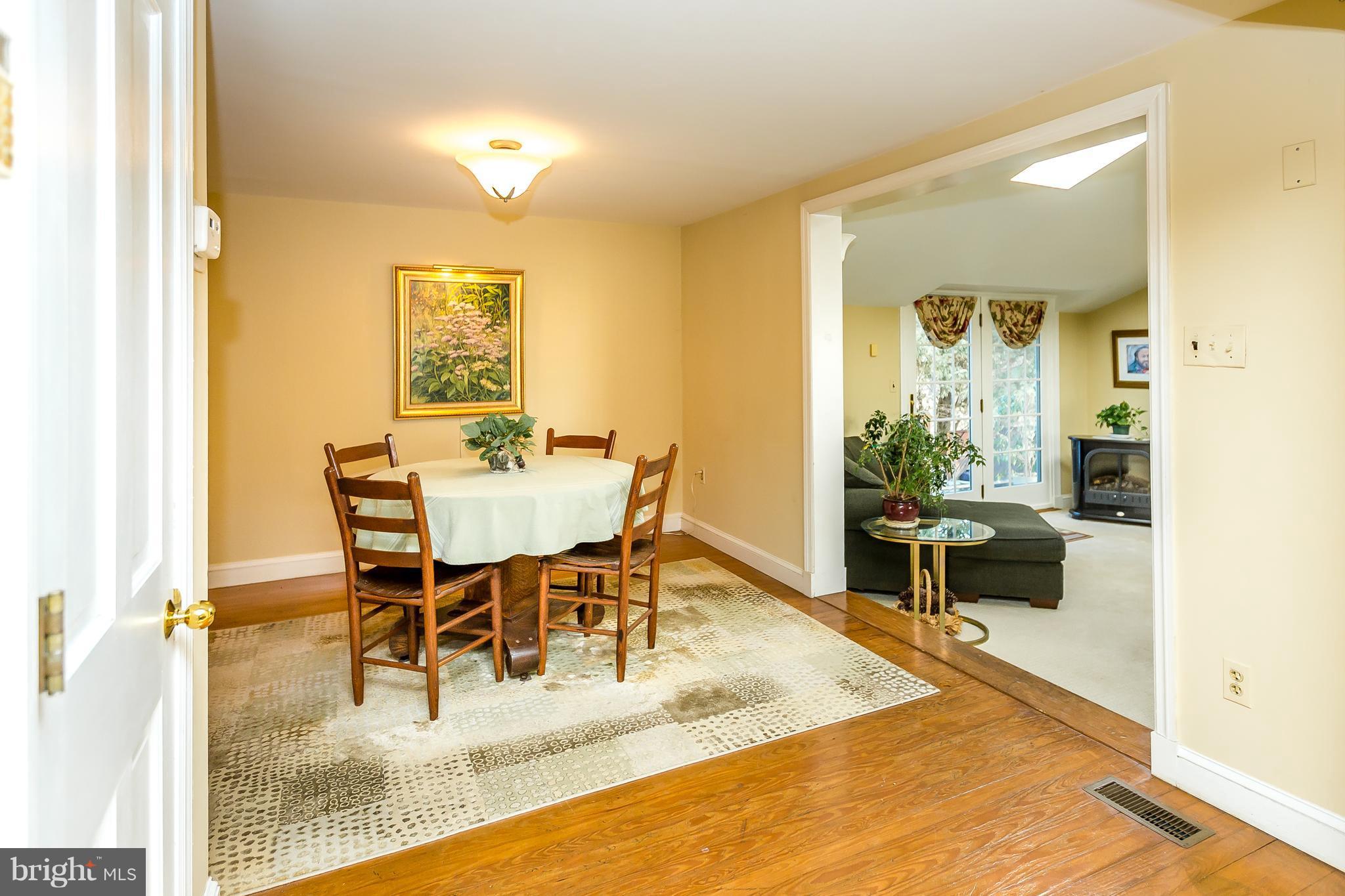 RUXTON - Residential