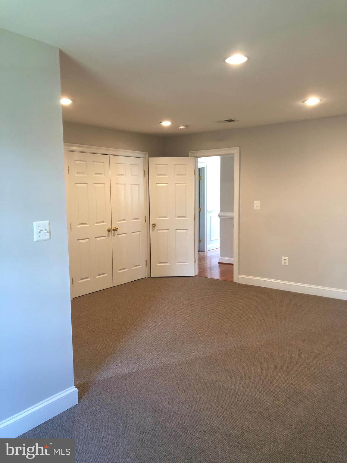 HYBLA VALLEY FARMS - Residential Lease