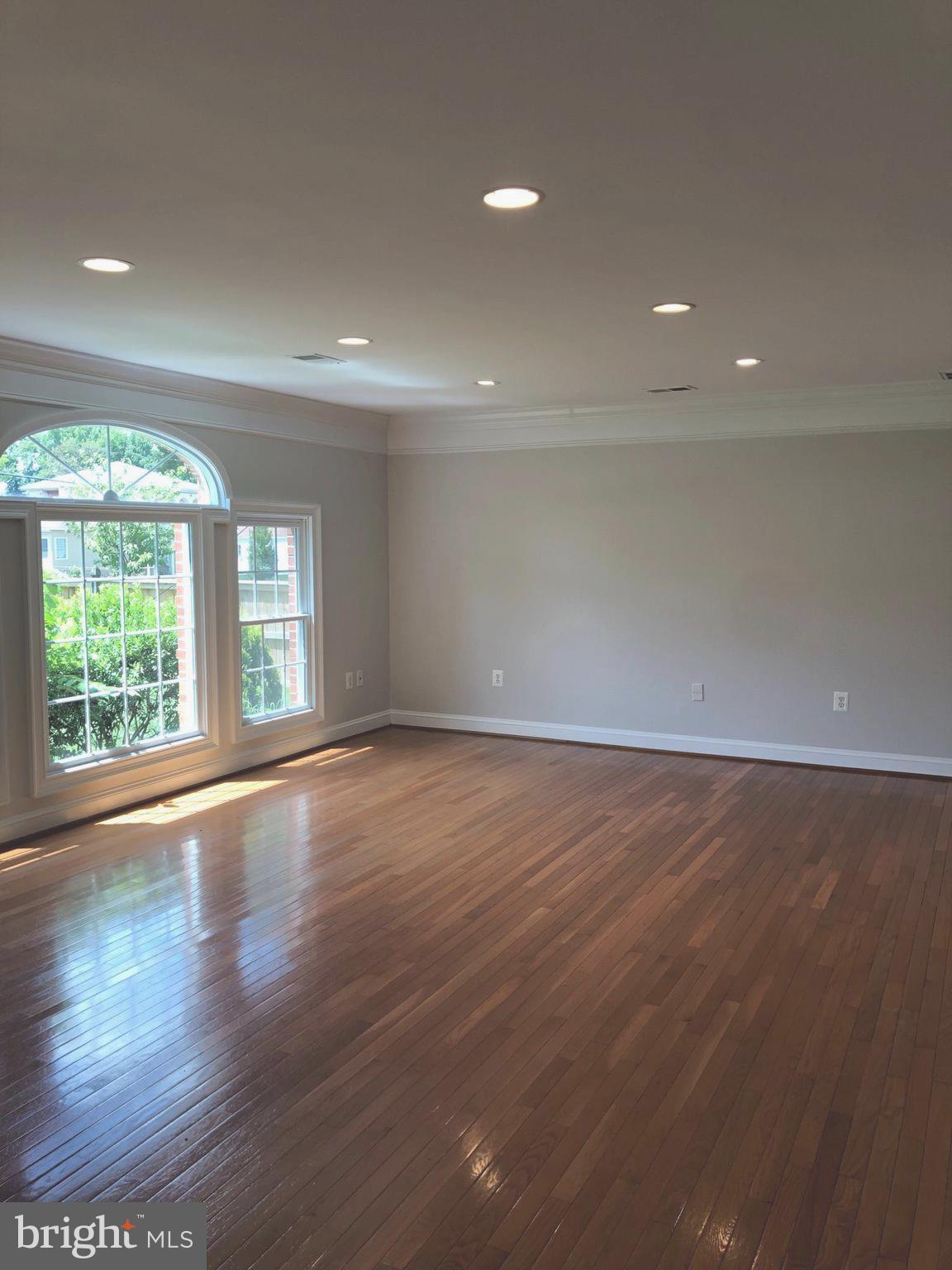 HYBLA VALLEY FARMS - Residential Lease