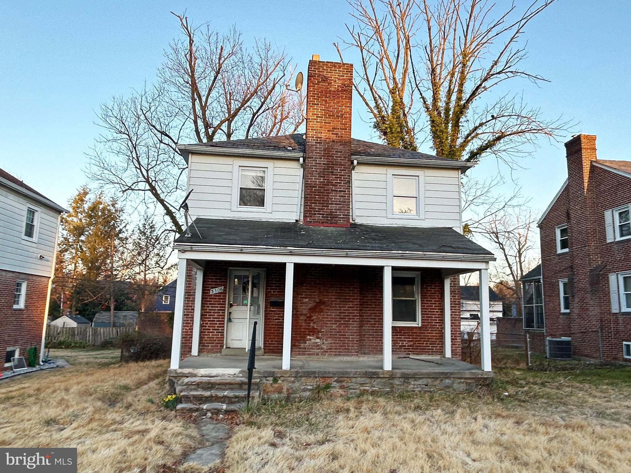 HAMILTON HILLS - Residential