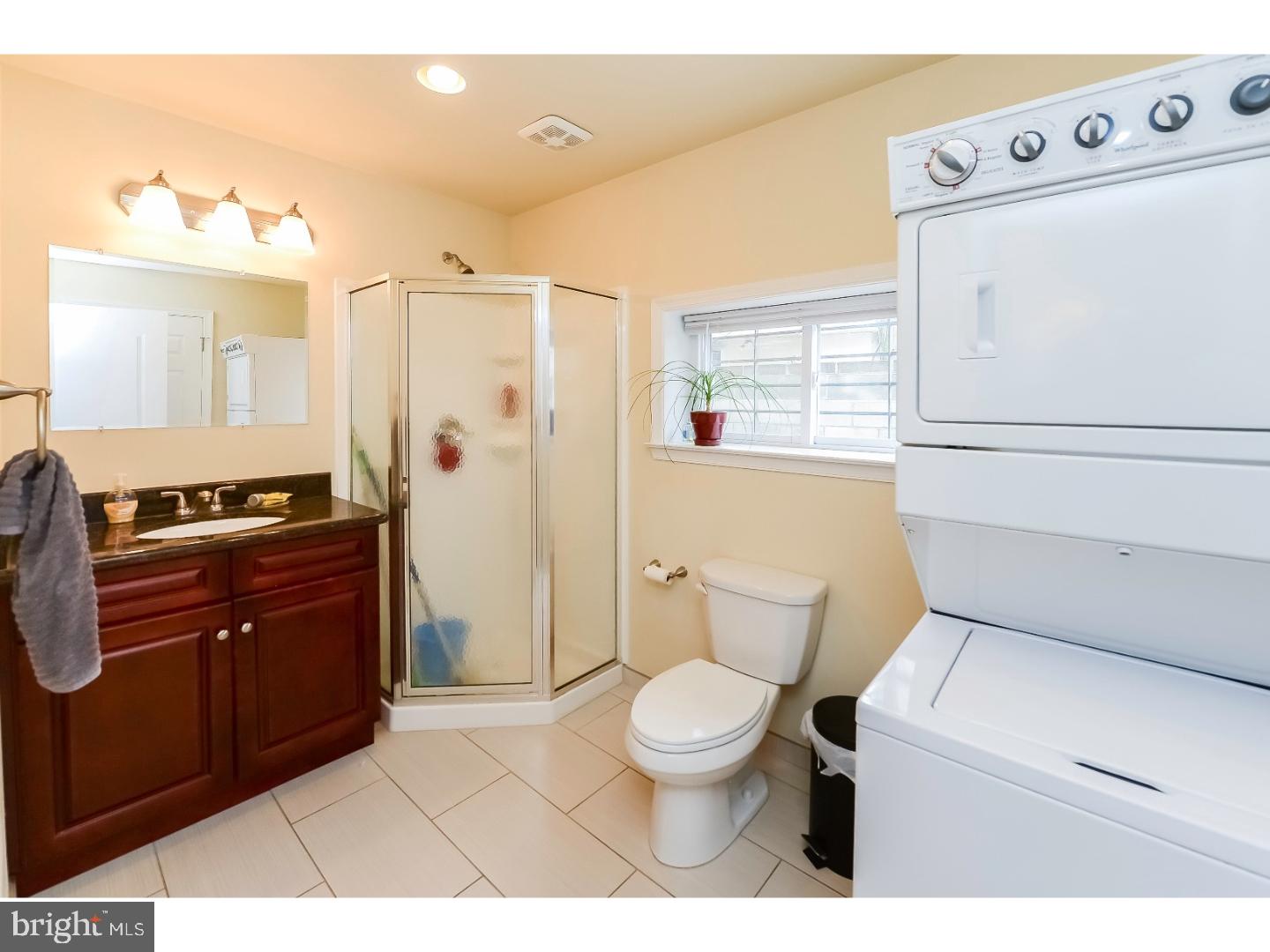 POINT BREEZE - Residential Lease