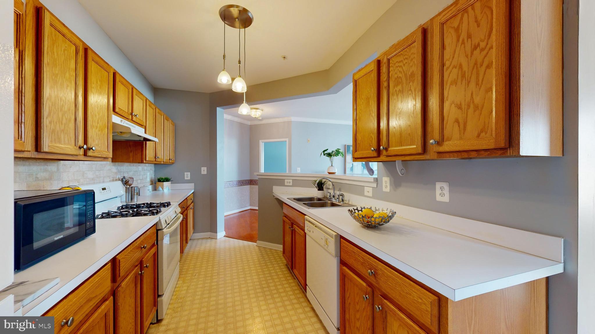 CAMERON GROVE - Residential