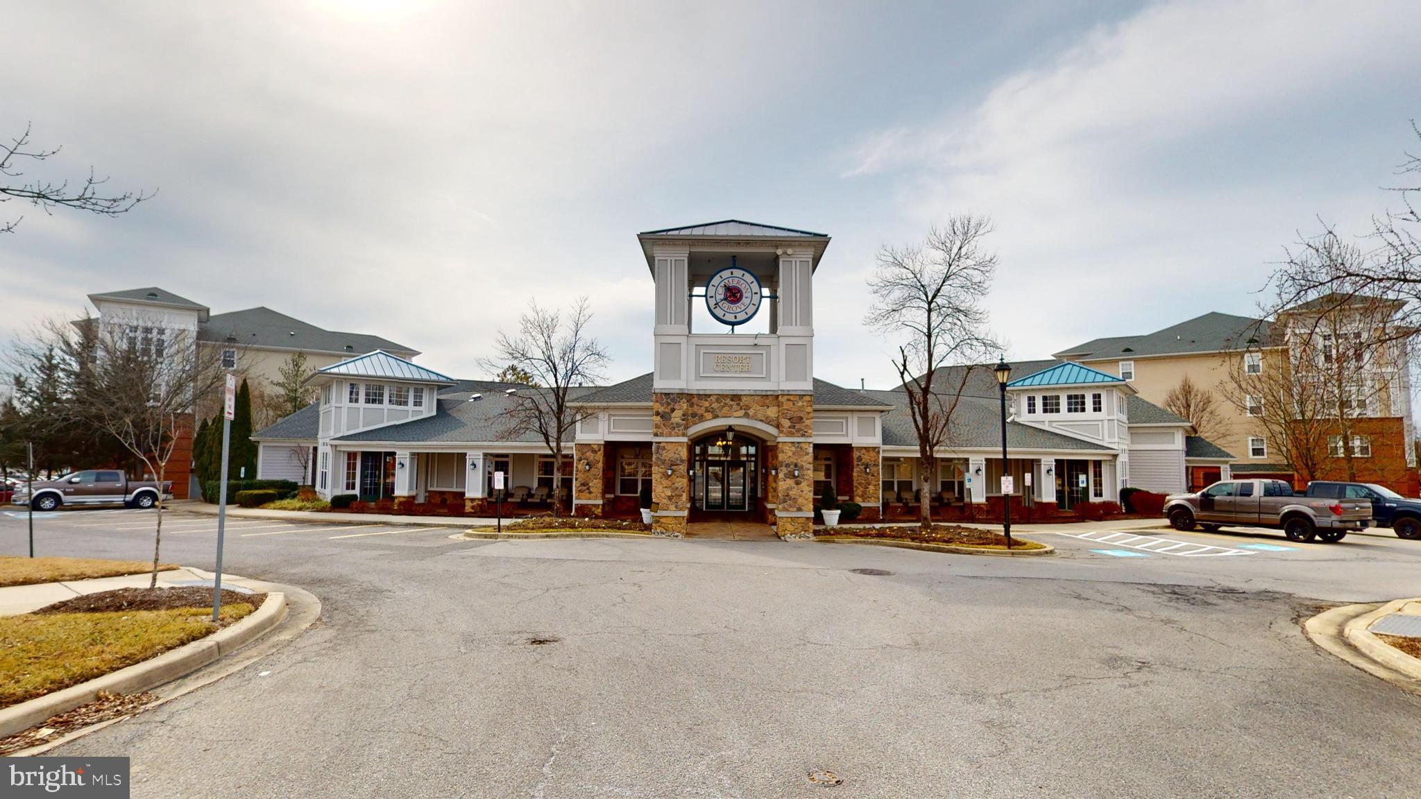 CAMERON GROVE - Residential