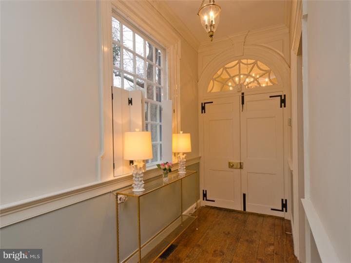 SOCIETY HILL - Residential