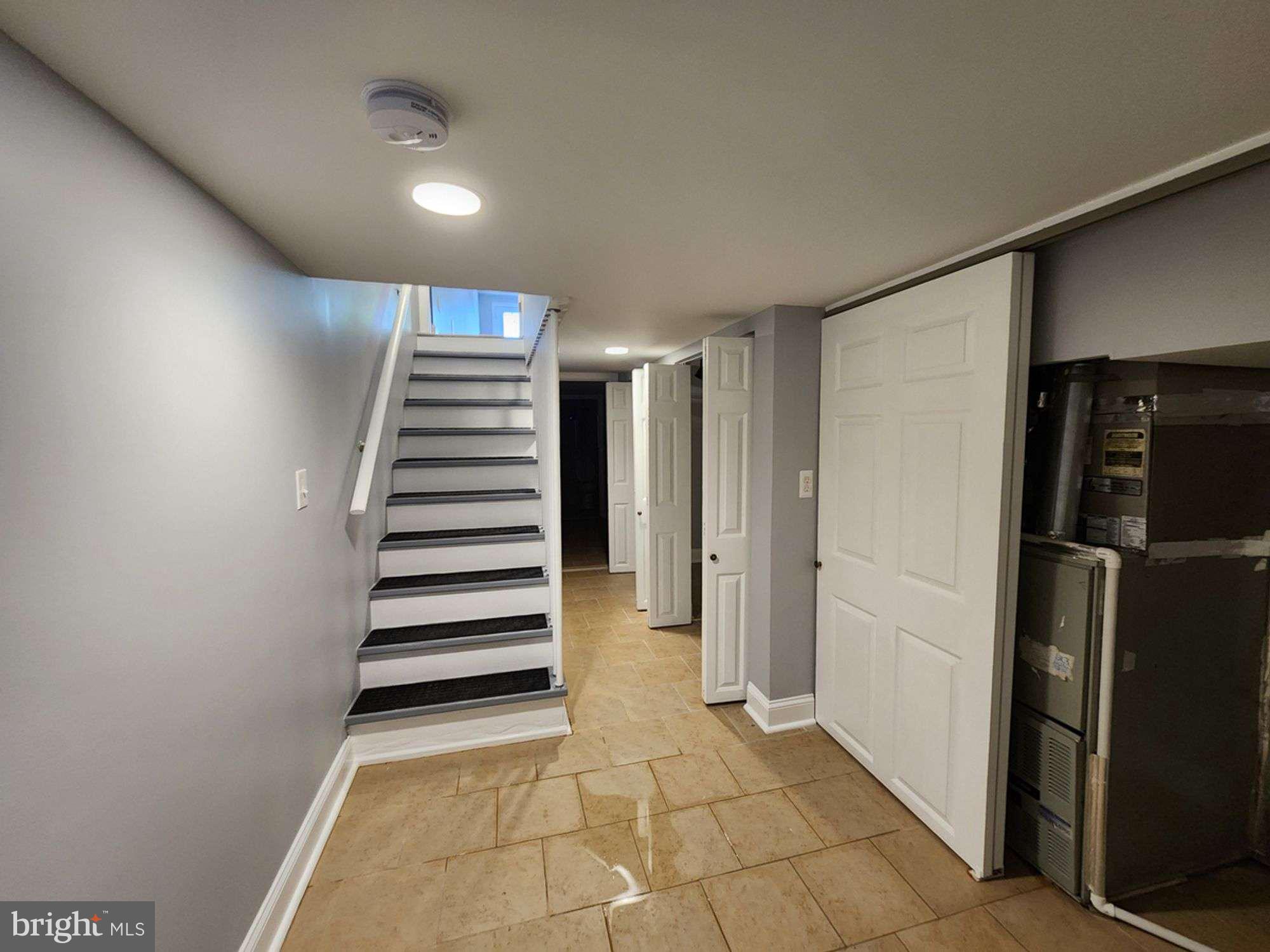 BALTIMORE HIGHLANDS - Residential