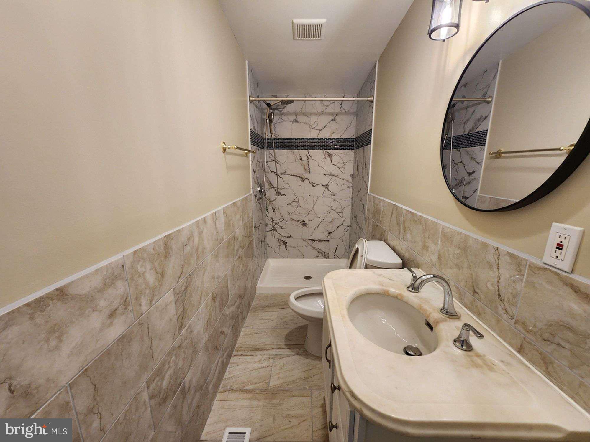 BALTIMORE HIGHLANDS - Residential