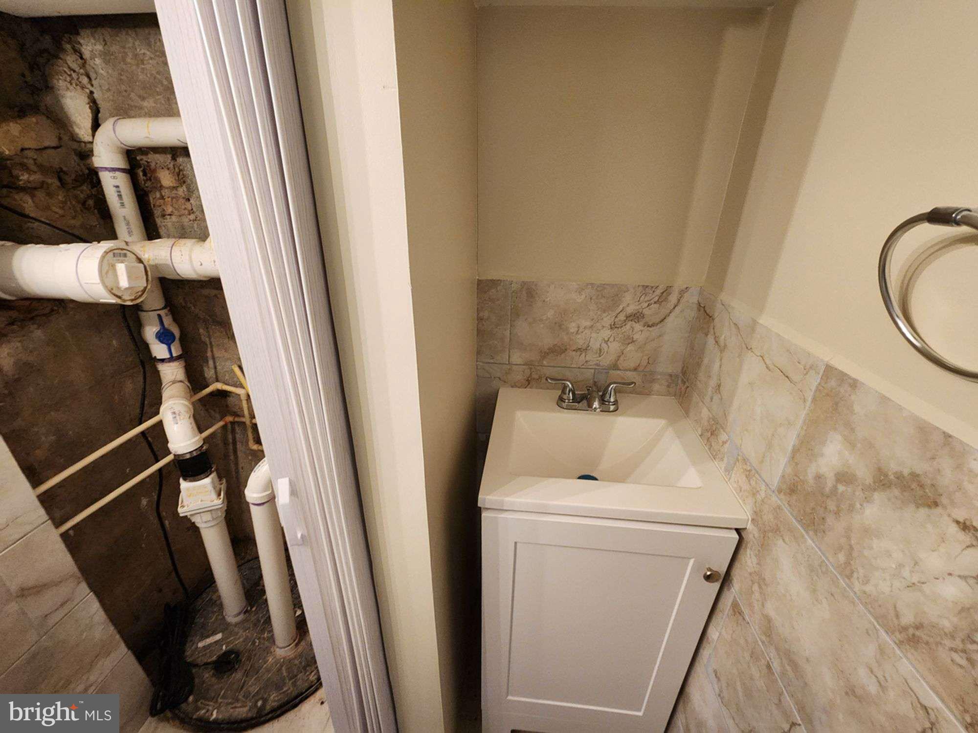 BALTIMORE HIGHLANDS - Residential