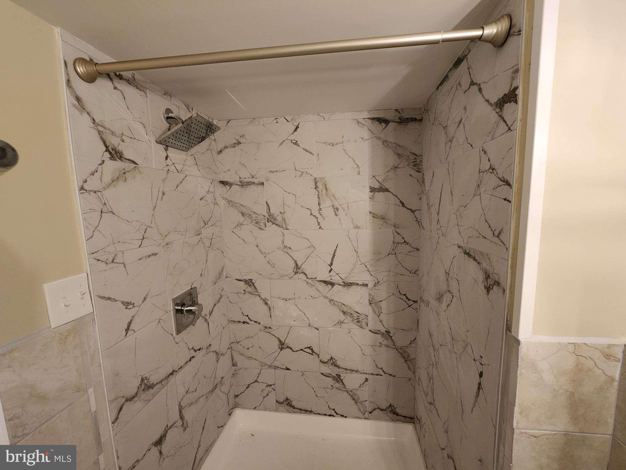 BALTIMORE HIGHLANDS - Residential