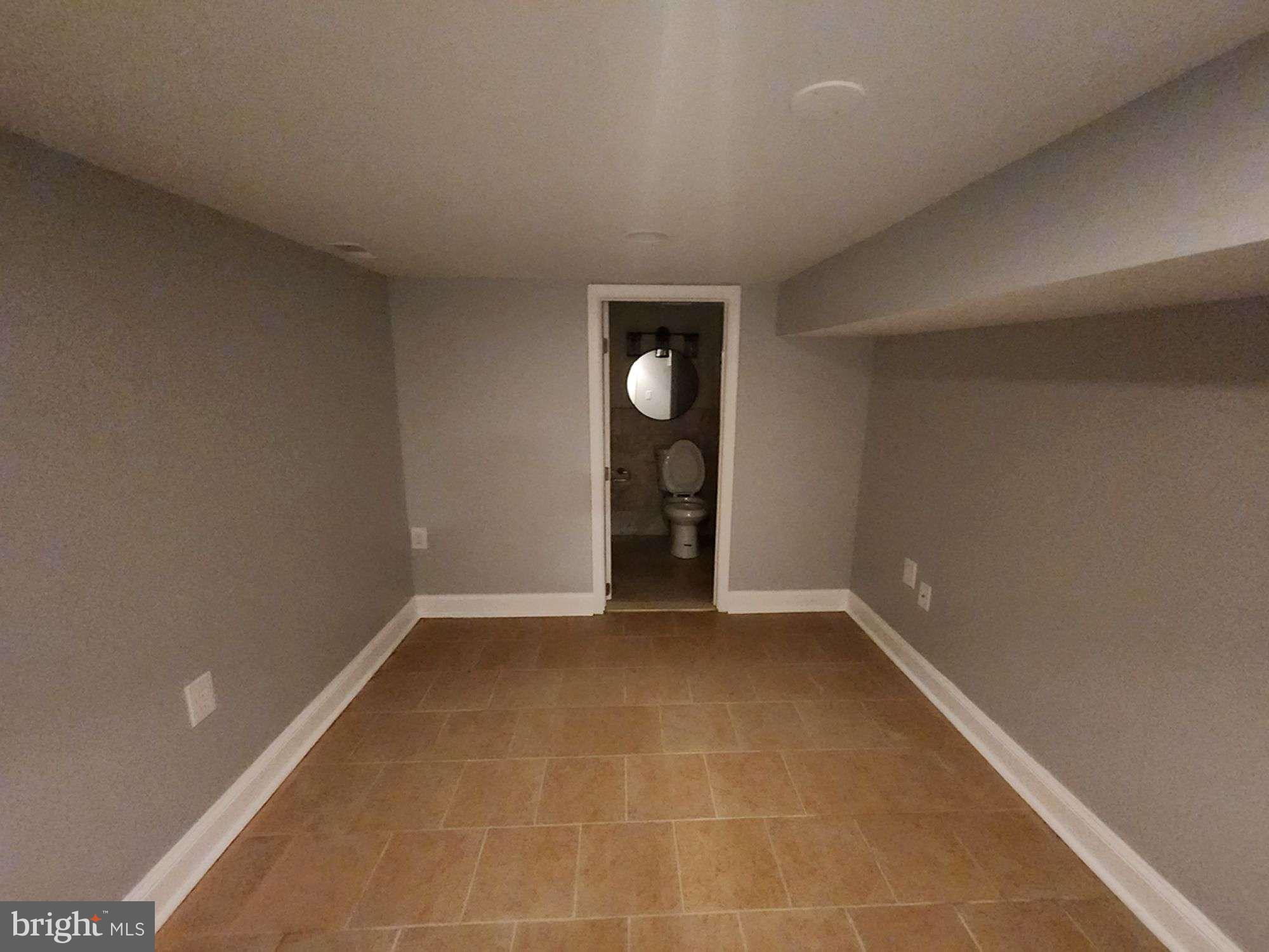 BALTIMORE HIGHLANDS - Residential