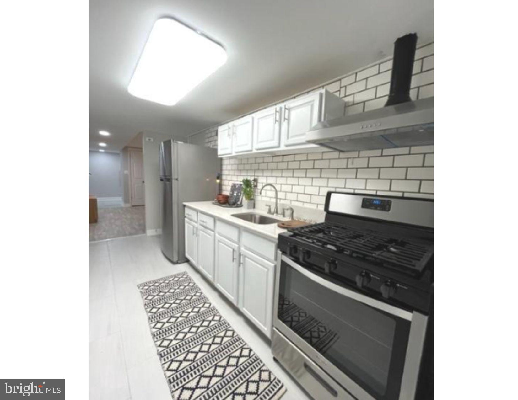 CHARLES VILLAGE - Residential Lease