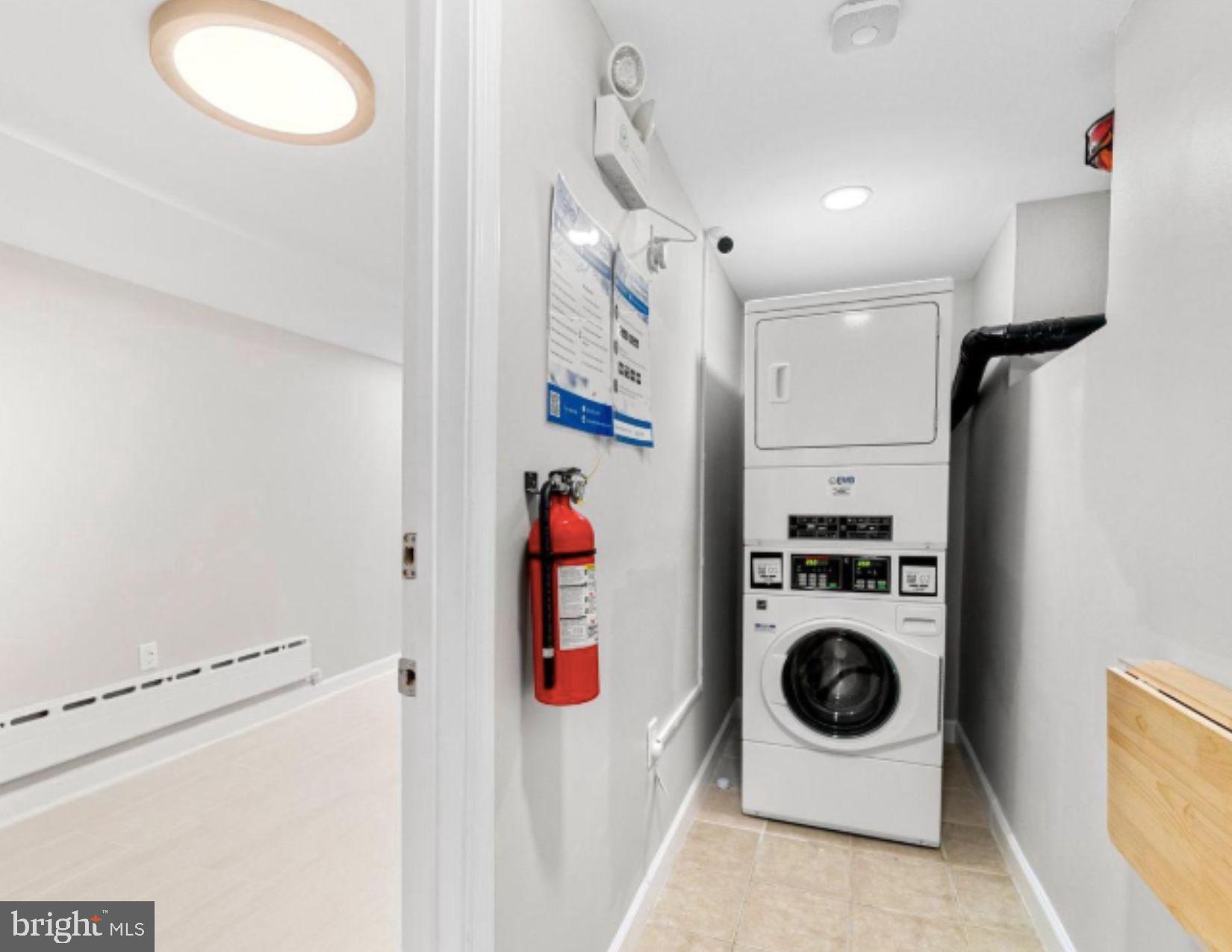 CHARLES VILLAGE - Residential Lease