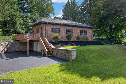 Photo for 914 SOMERSET LANE