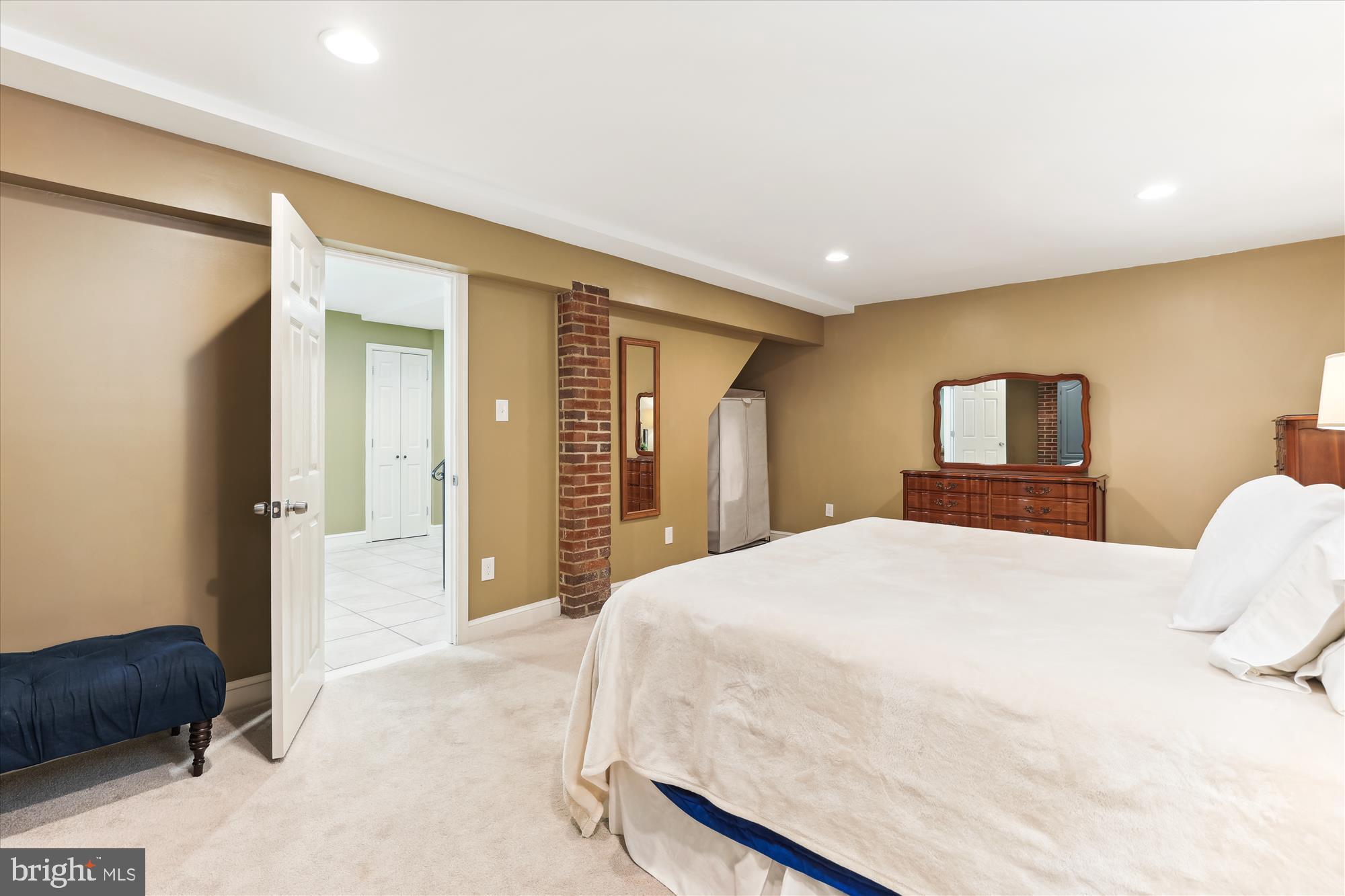 CHESTERBROOK - Residential