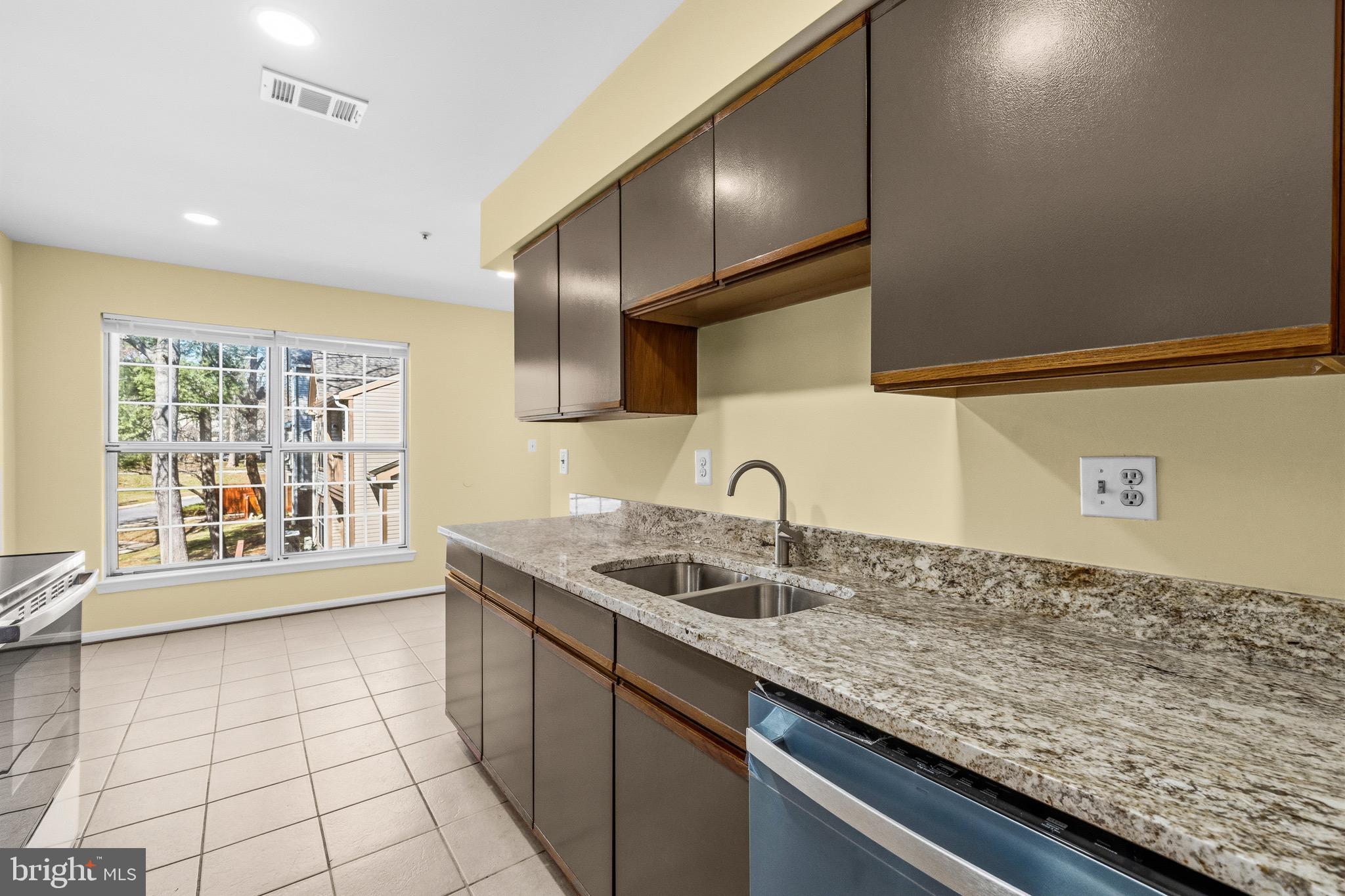 GLENSFORD - Residential