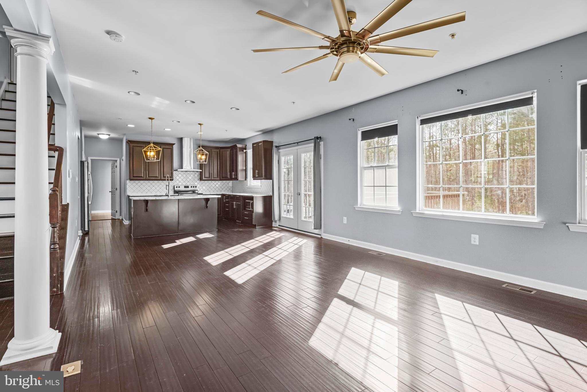 ELIZABETH HILLS PHASE 4 - Residential Lease