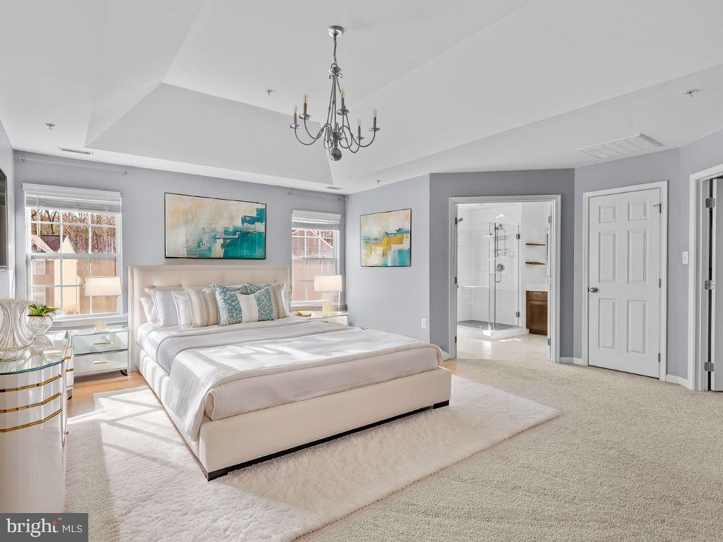 ELIZABETH HILLS PHASE 4 - Residential Lease