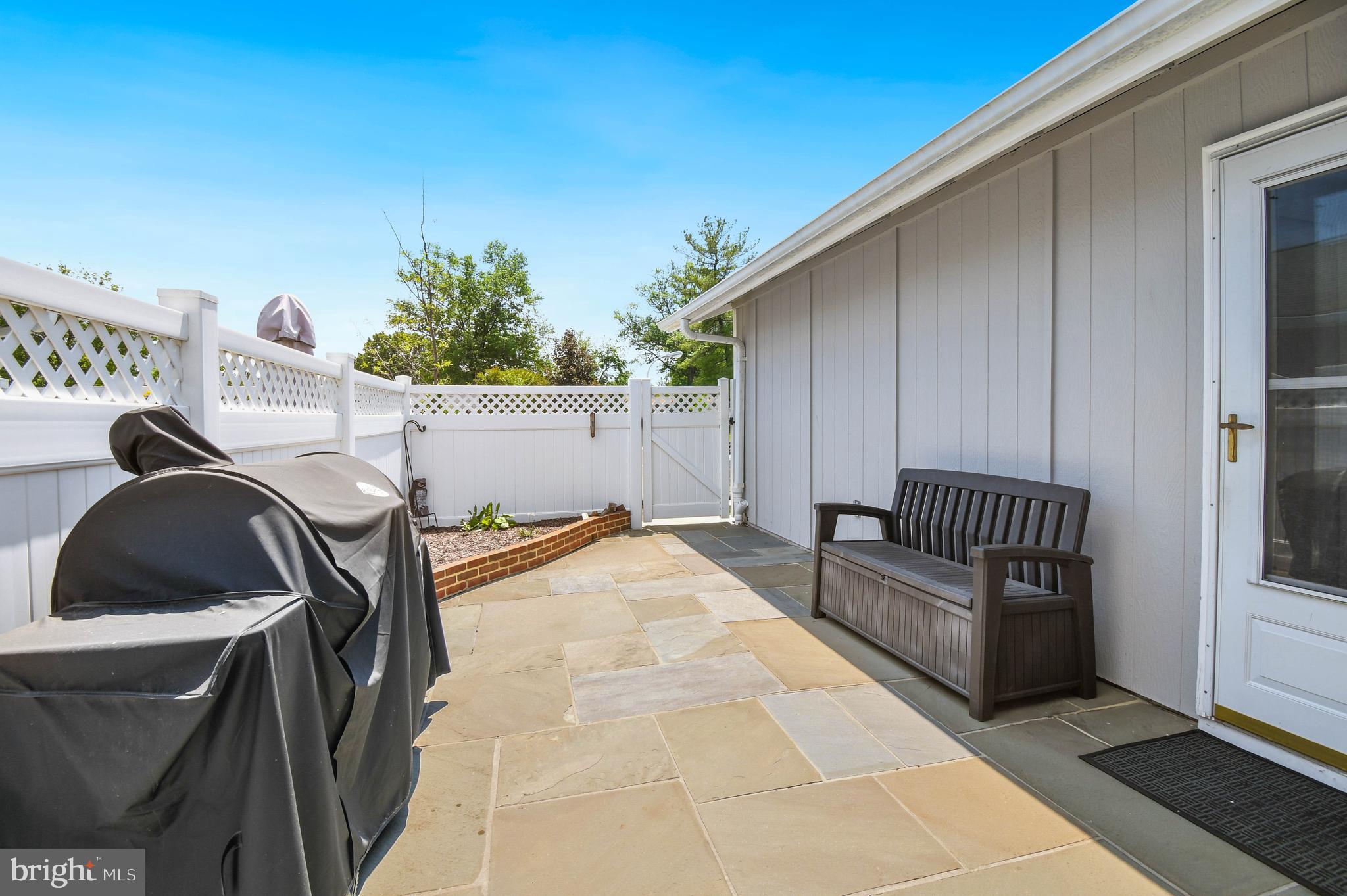 ROSSMOOR MUTUAL #13 - Residential