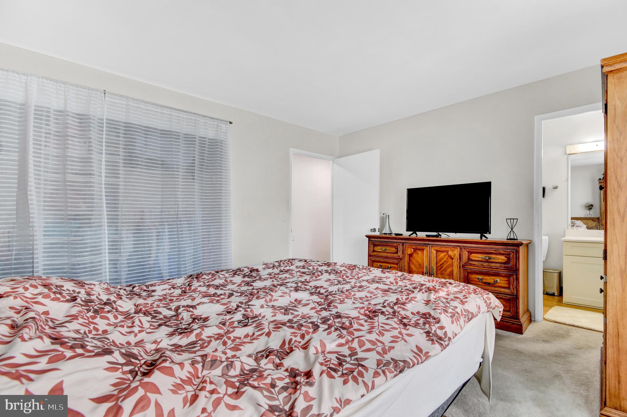ROSSMOOR MUTUAL #13 - Residential
