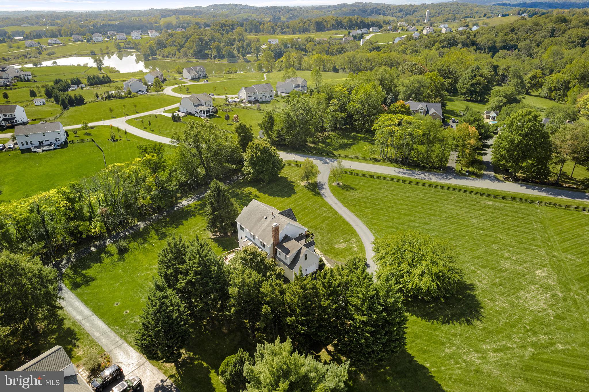 FARMINGTON ON THE GREEN - Residential