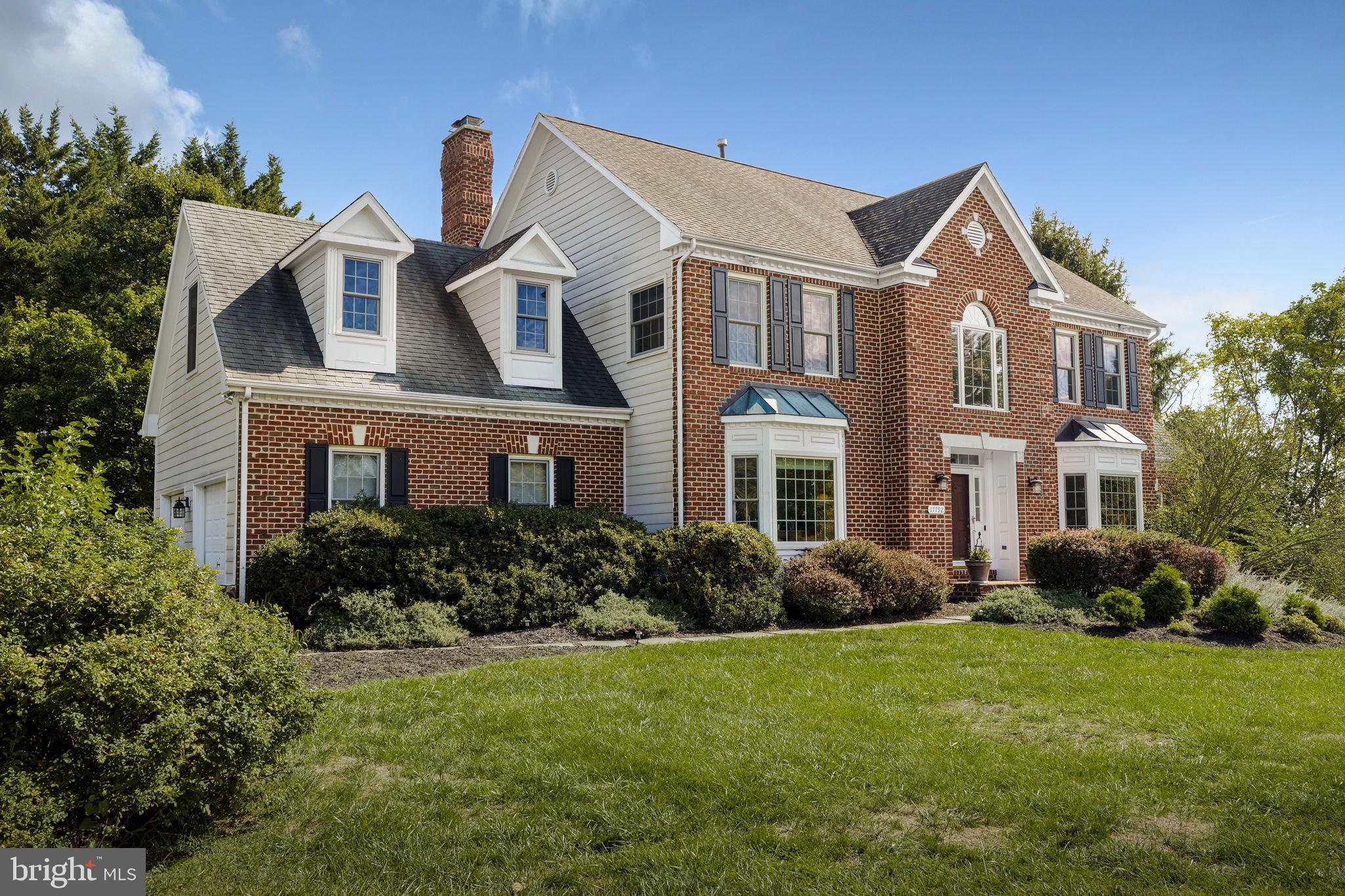 FARMINGTON ON THE GREEN - Residential