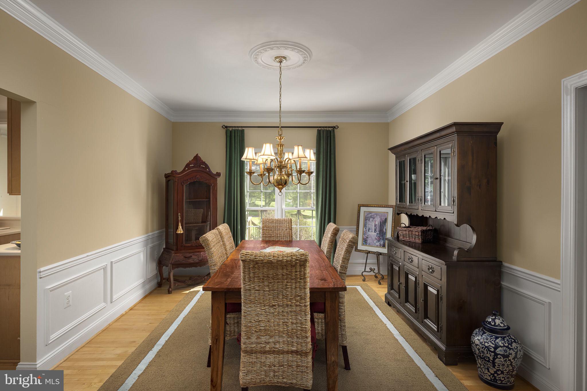 FARMINGTON ON THE GREEN - Residential